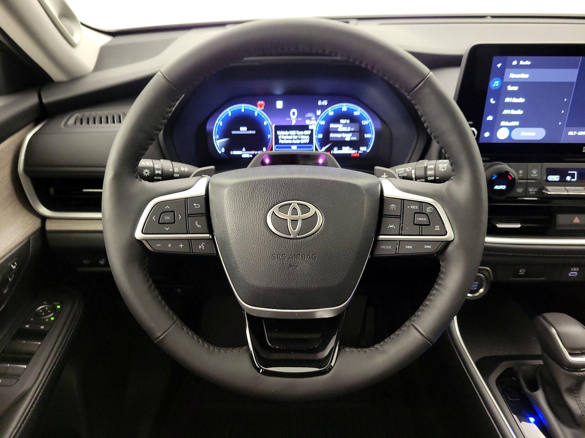Thumbnail: 2025 Toyota Grand Highlander - 10