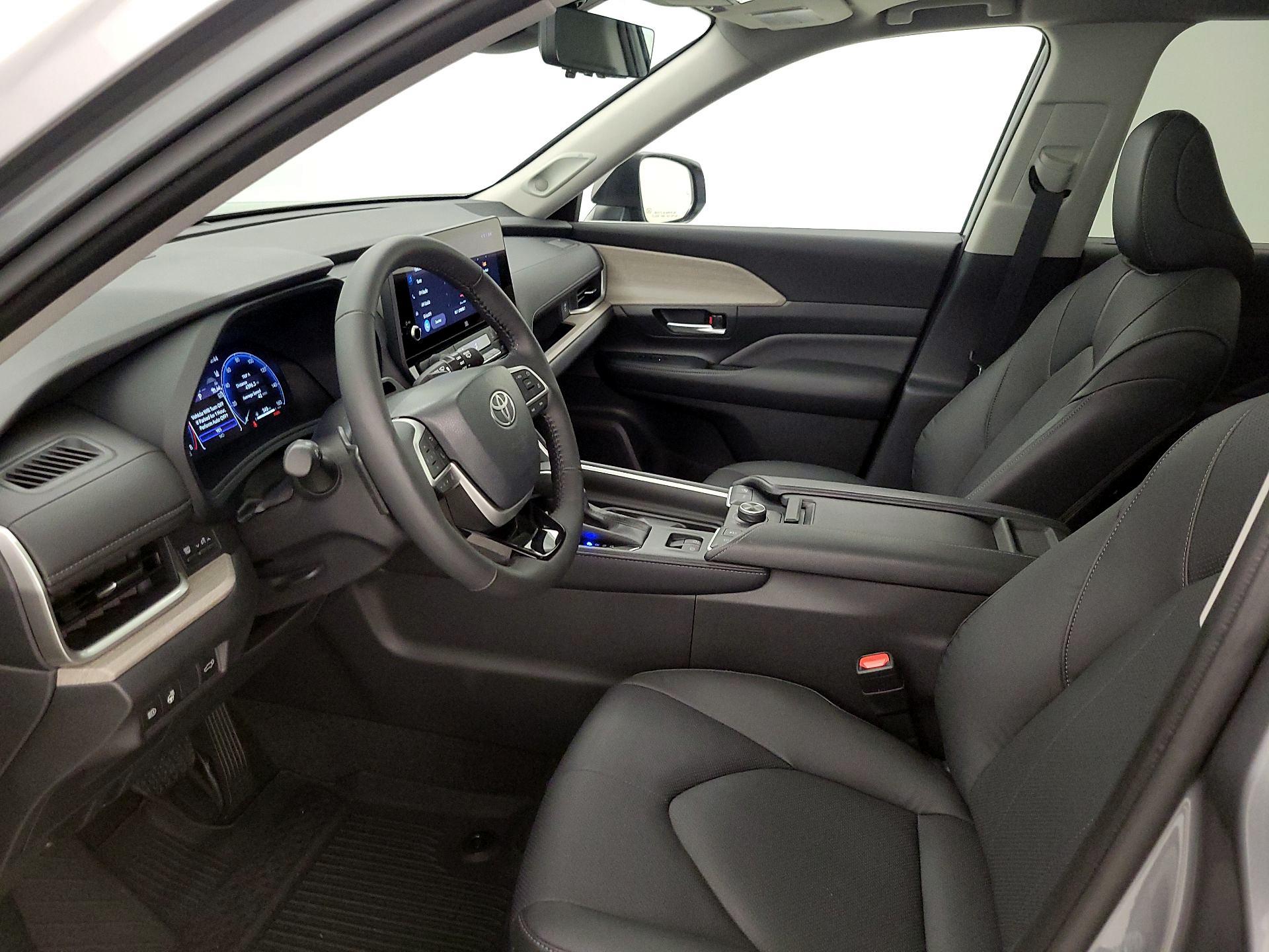 Thumbnail: 2025 Toyota Grand Highlander - 11