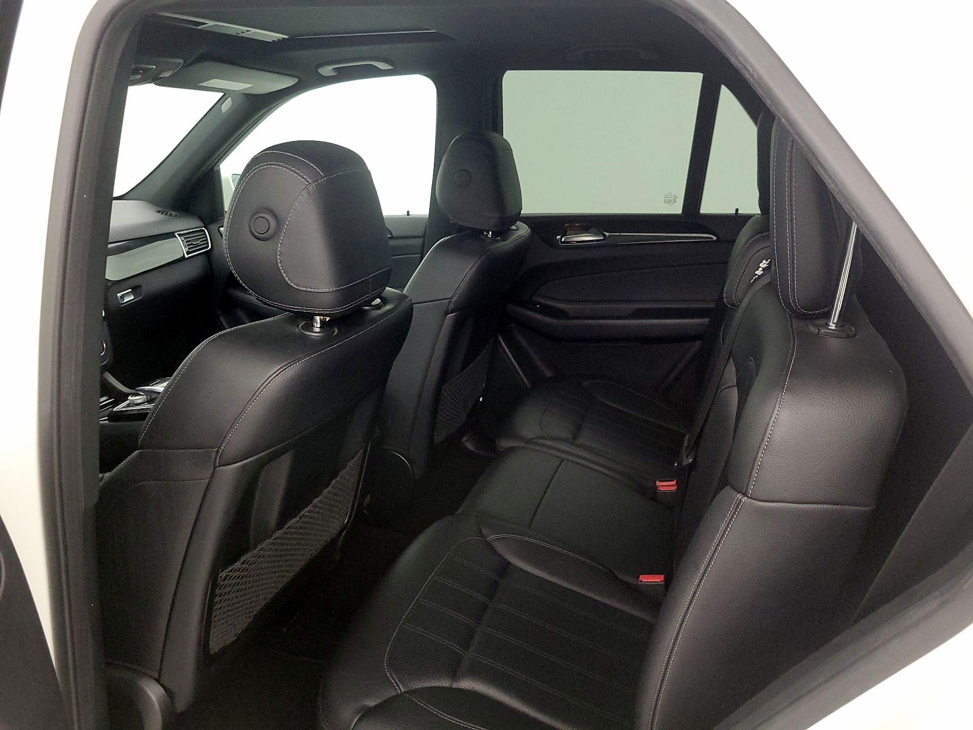 Thumbnail: 2016 Mercedes-Benz GLE - 20