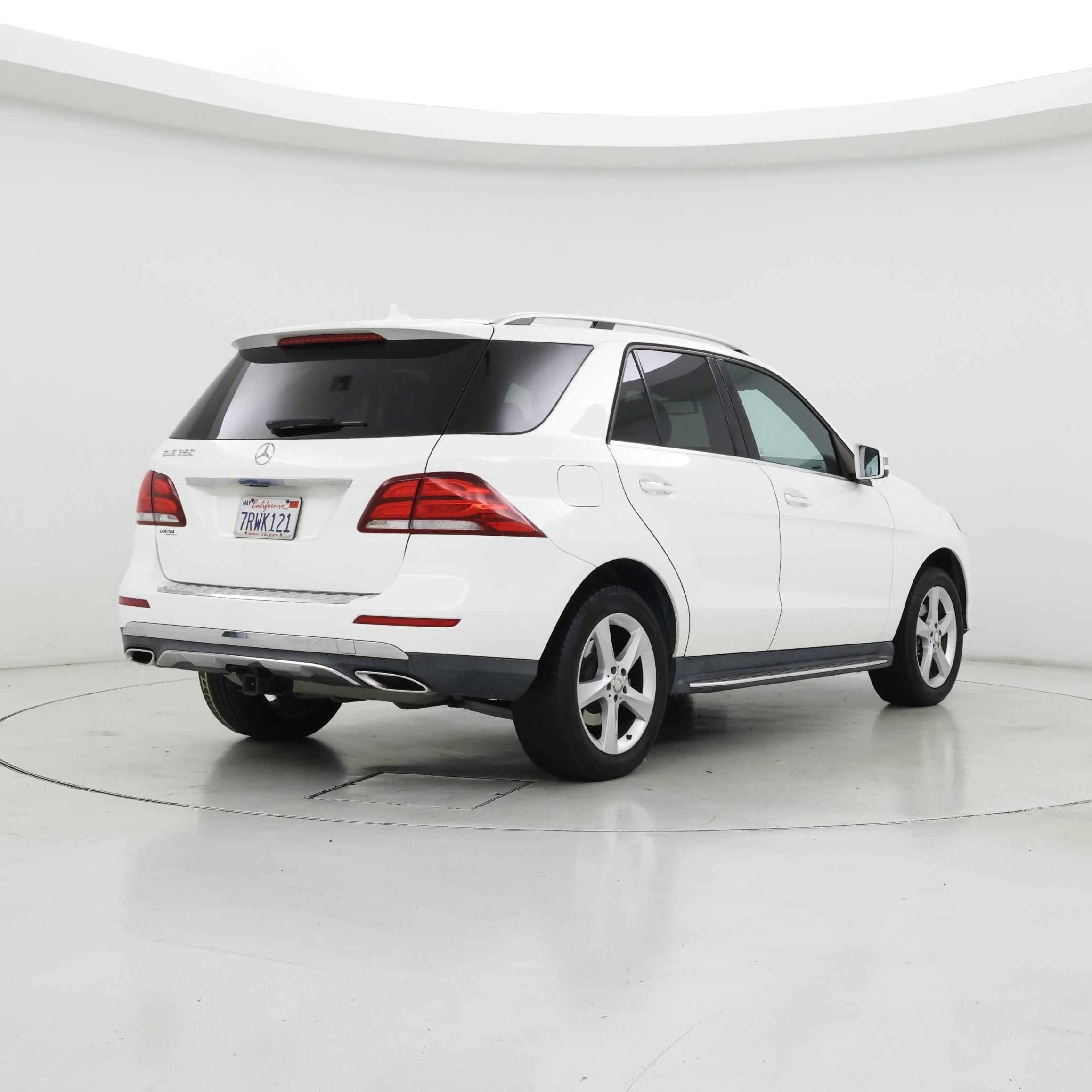 Thumbnail: 2016 Mercedes-Benz GLE - 8