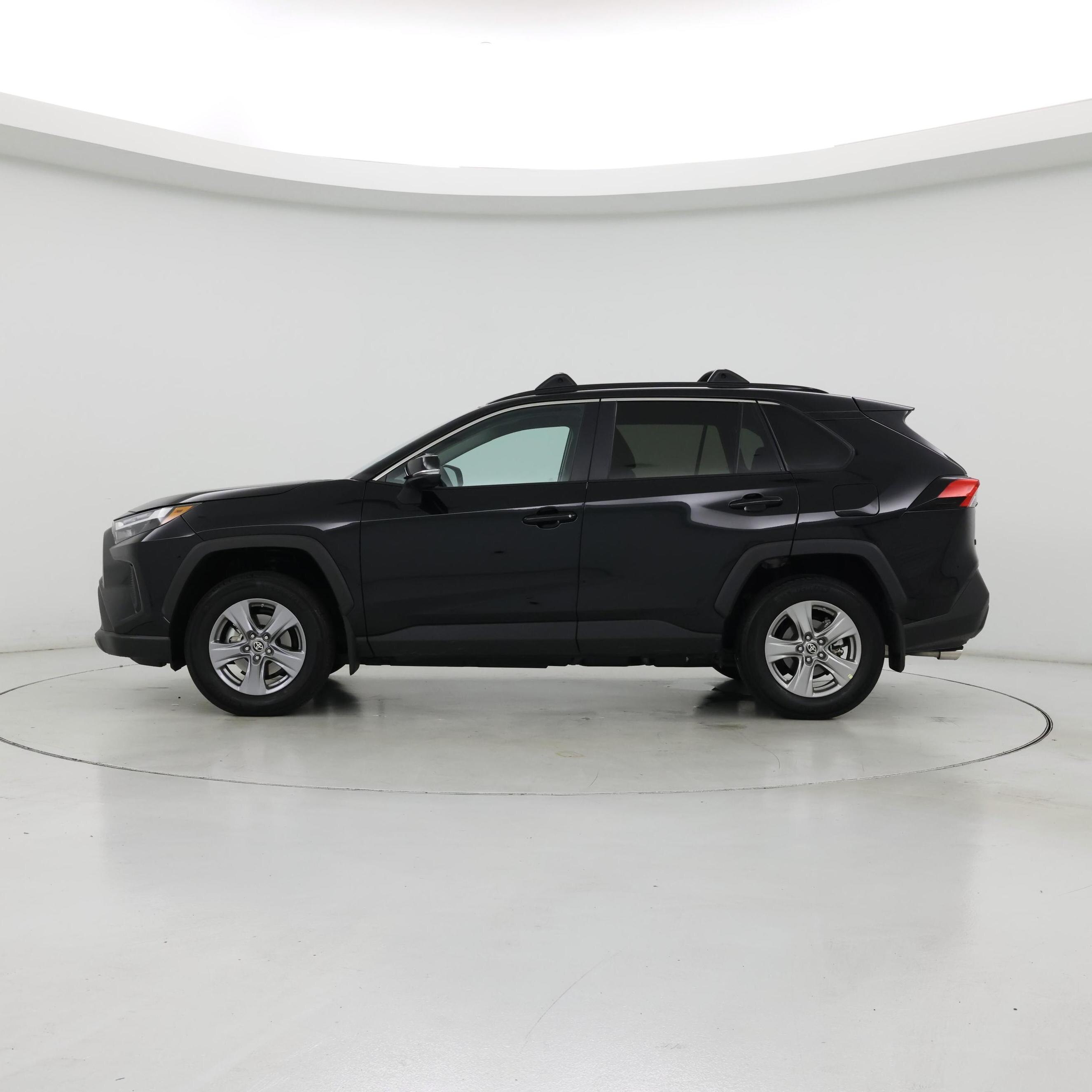 Thumbnail: 2024 Toyota RAV4 - 3