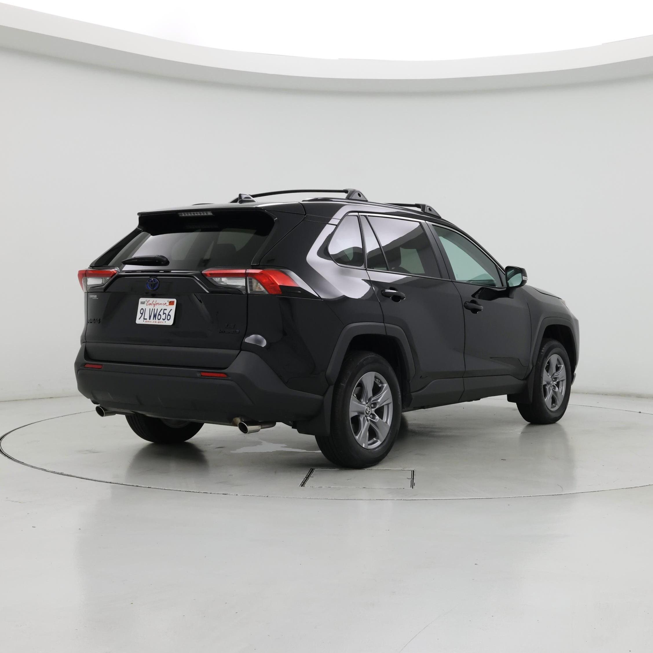 Thumbnail: 2024 Toyota RAV4 - 8