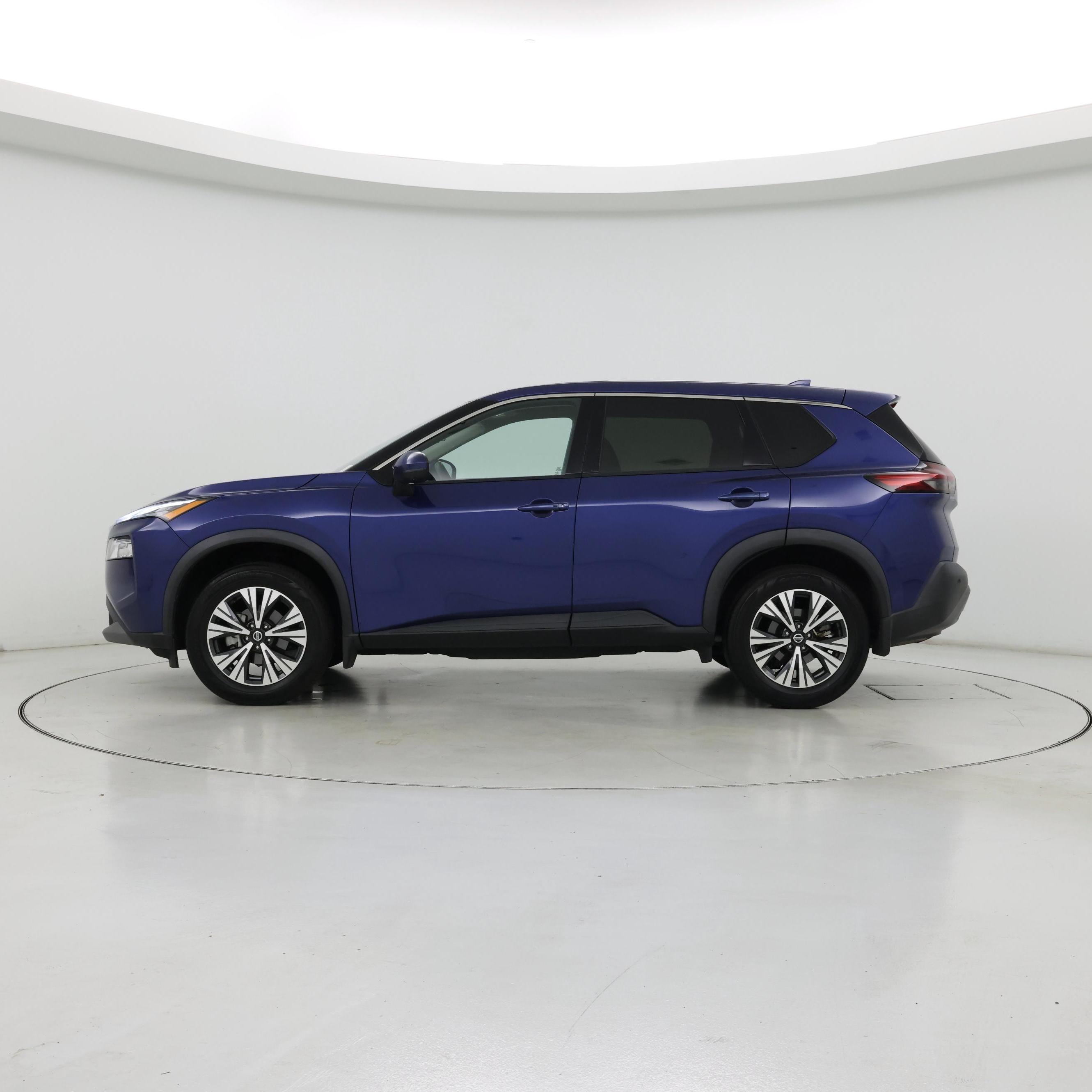 Thumbnail: 2021 Nissan Rogue - 3