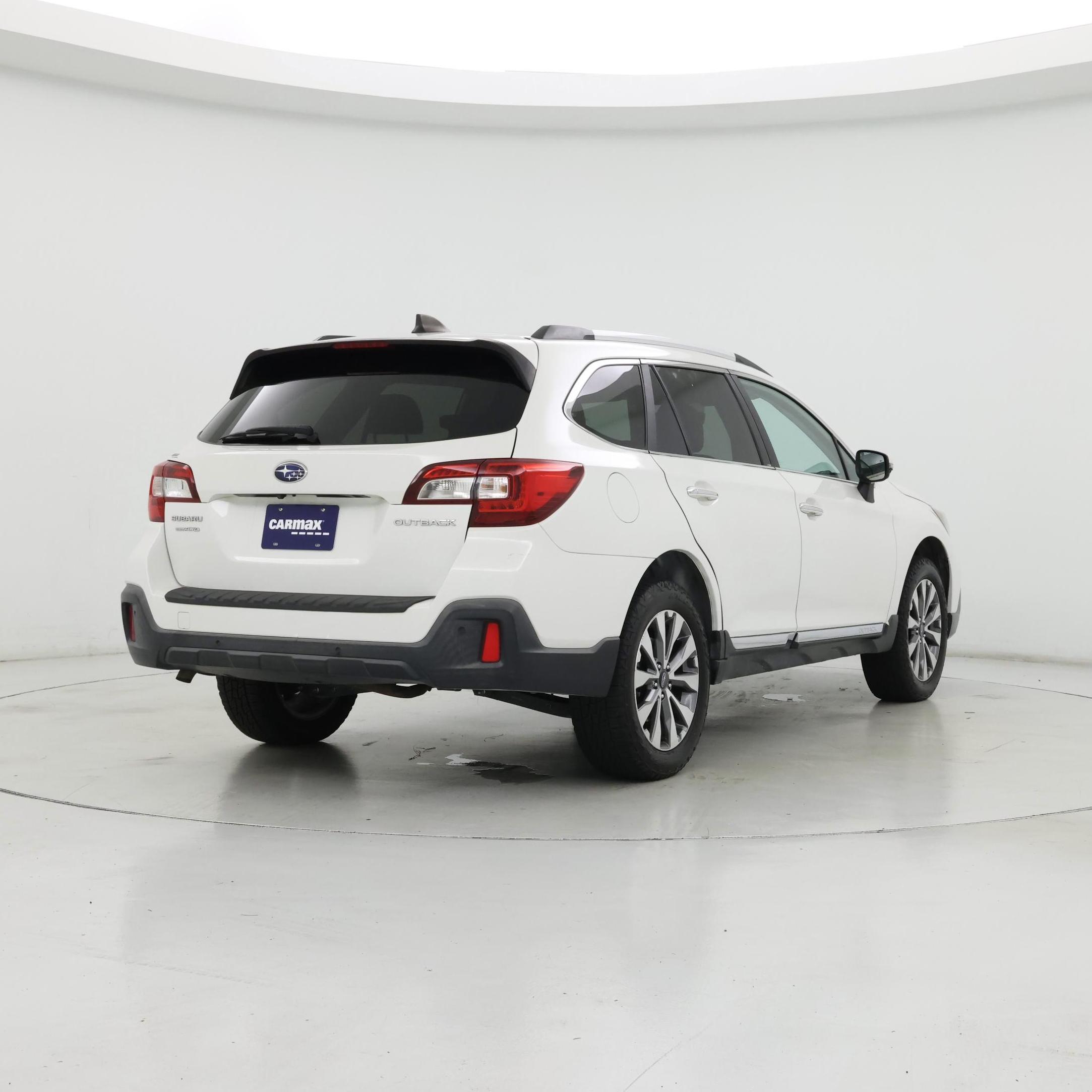 Thumbnail: 2018 Subaru Outback - 8