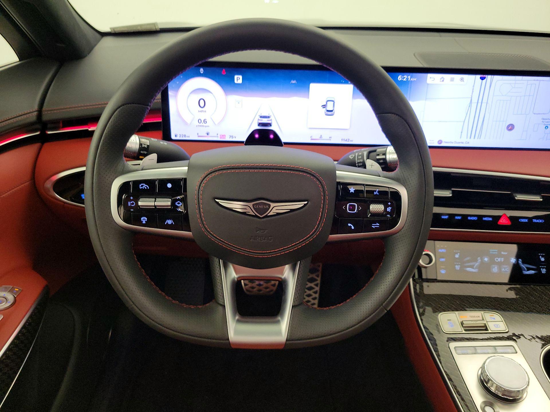 Thumbnail: 2026 Genesis GV70 - 10
