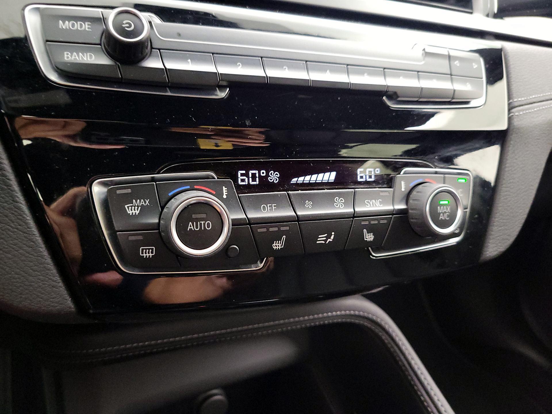Thumbnail: 2021 BMW X1 - 17