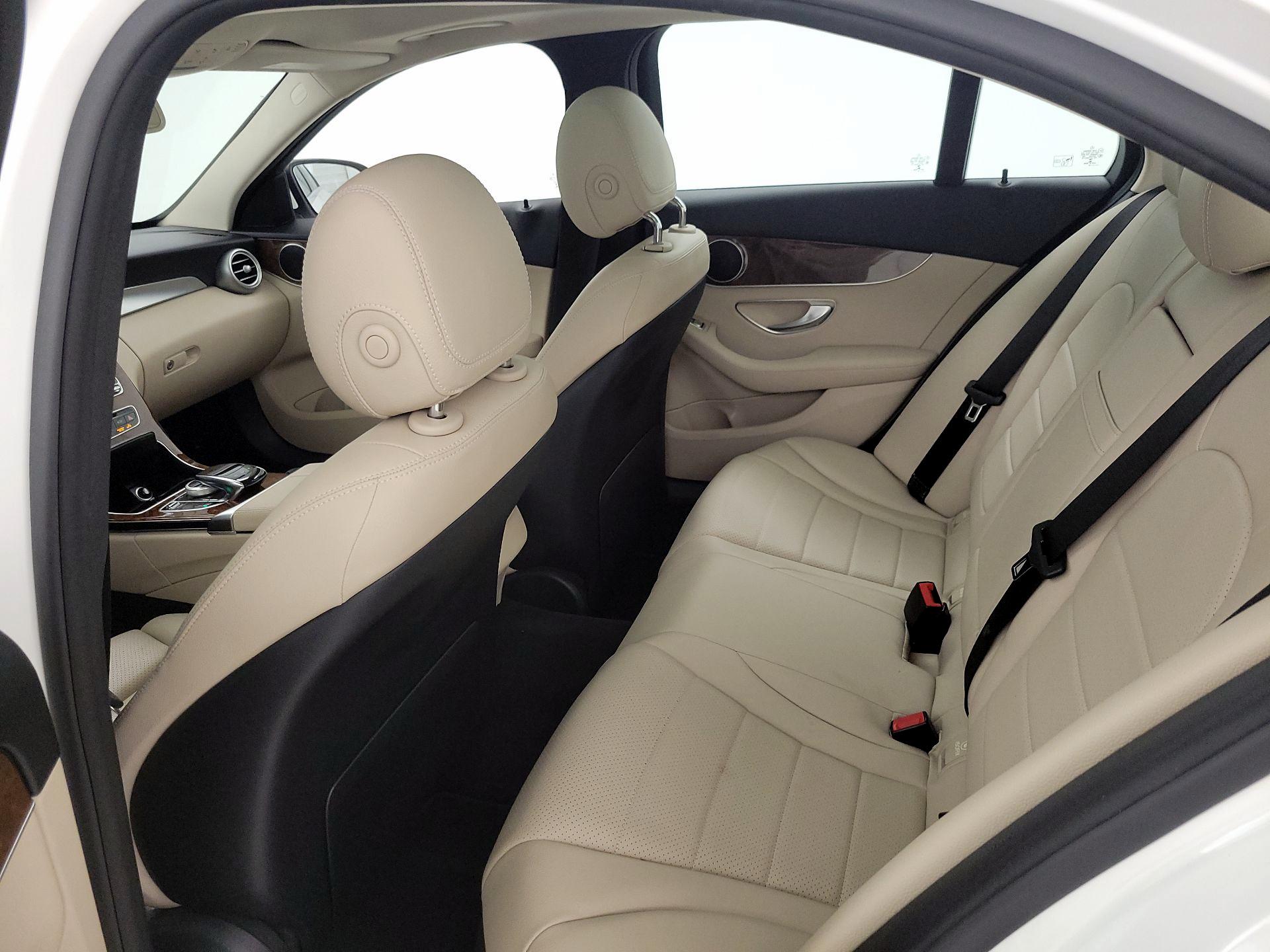 Thumbnail: 2016 Mercedes-Benz C-Class - 19
