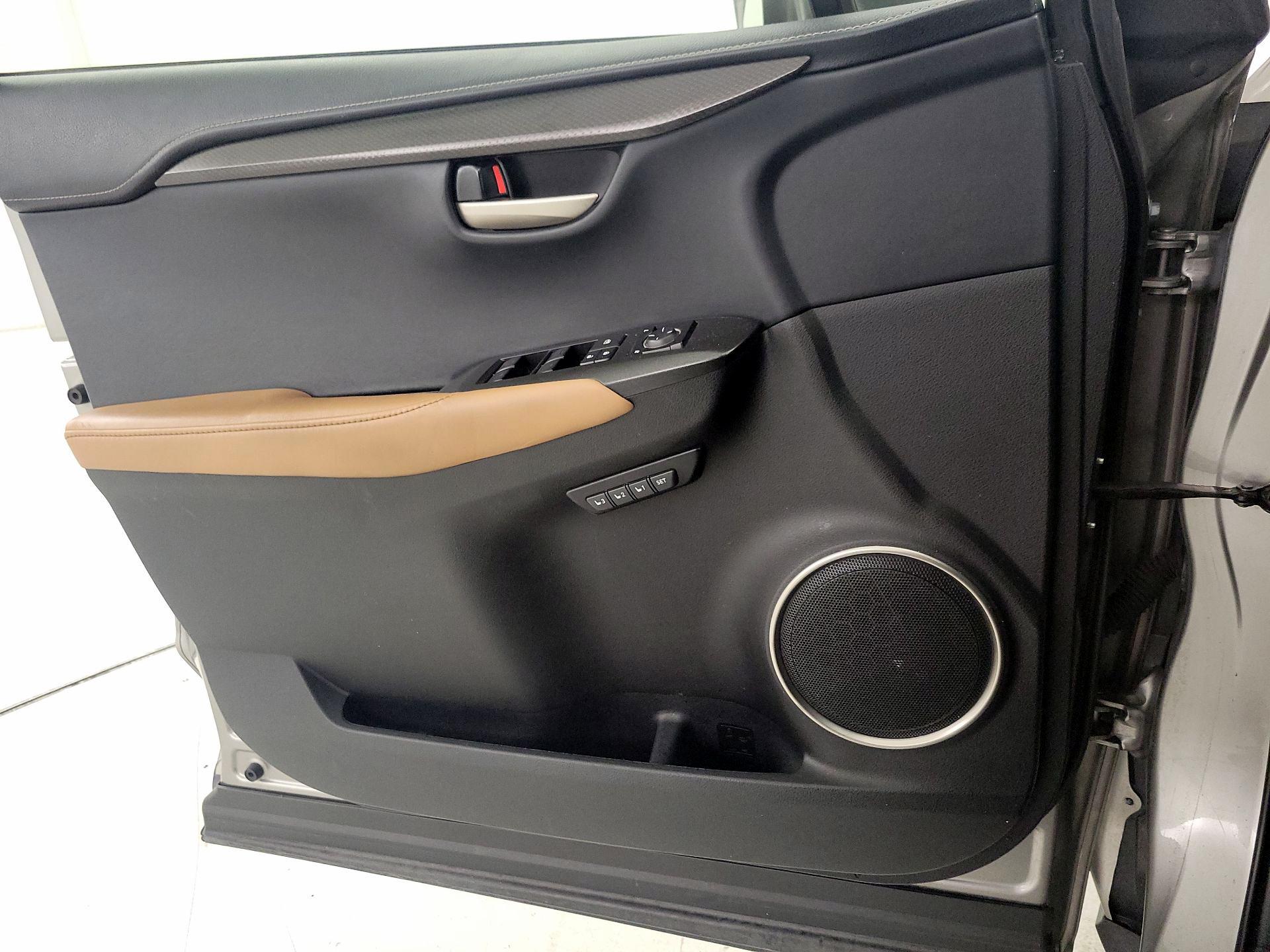 Thumbnail: 2016 Lexus NX - 12