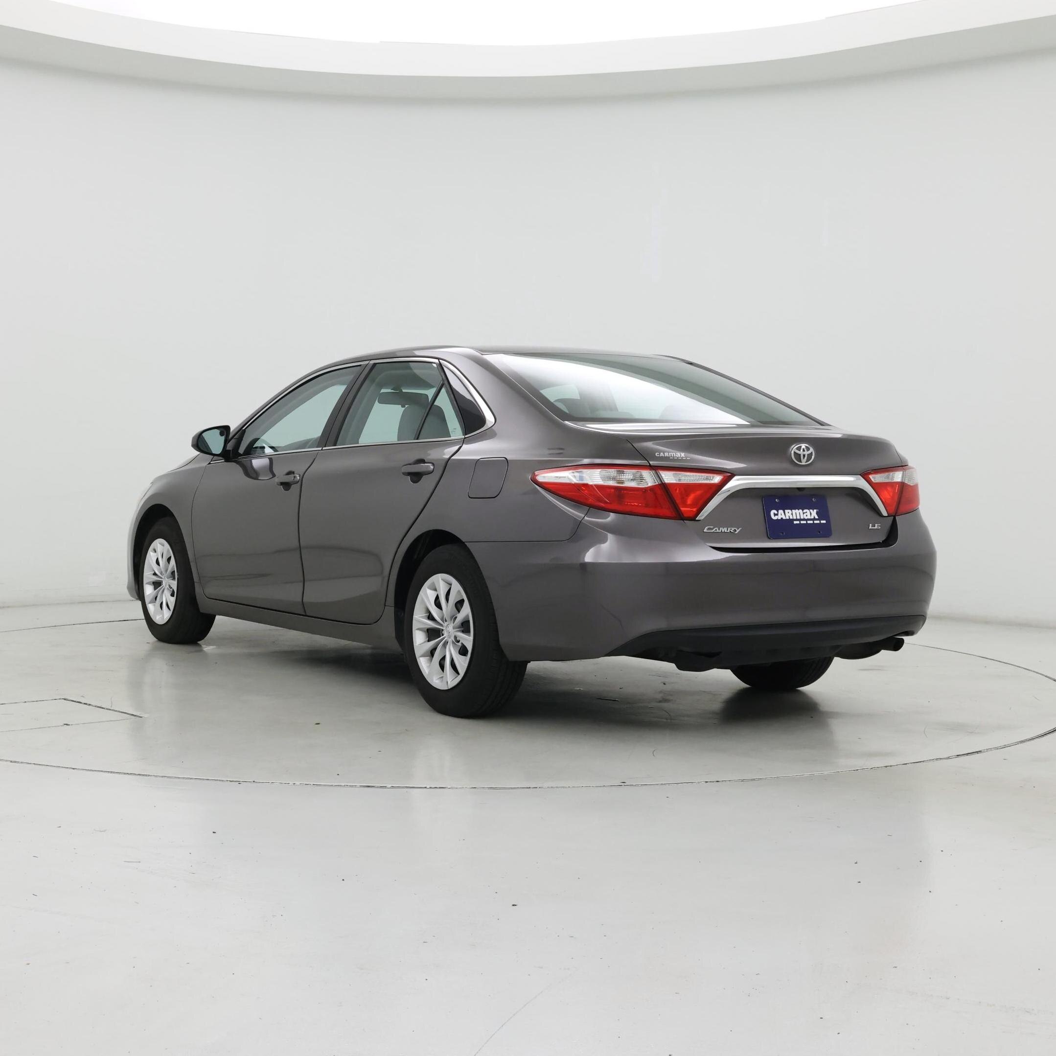 Thumbnail: 2015 Toyota Camry - 2