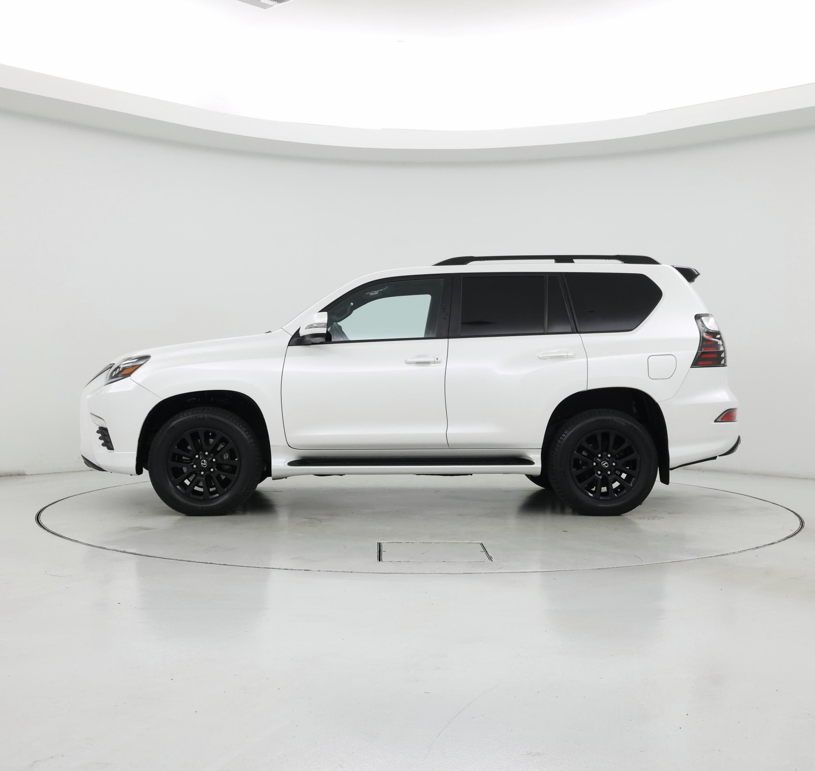 Thumbnail: 2023 Lexus GX - 3