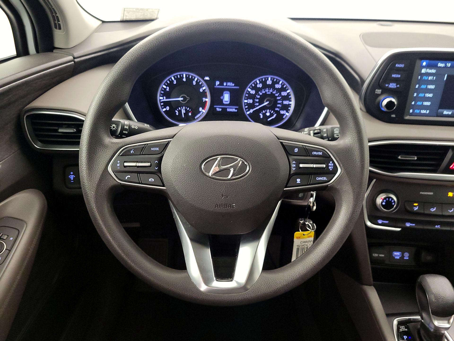 Thumbnail: 2020 Hyundai Santa Fe - 10