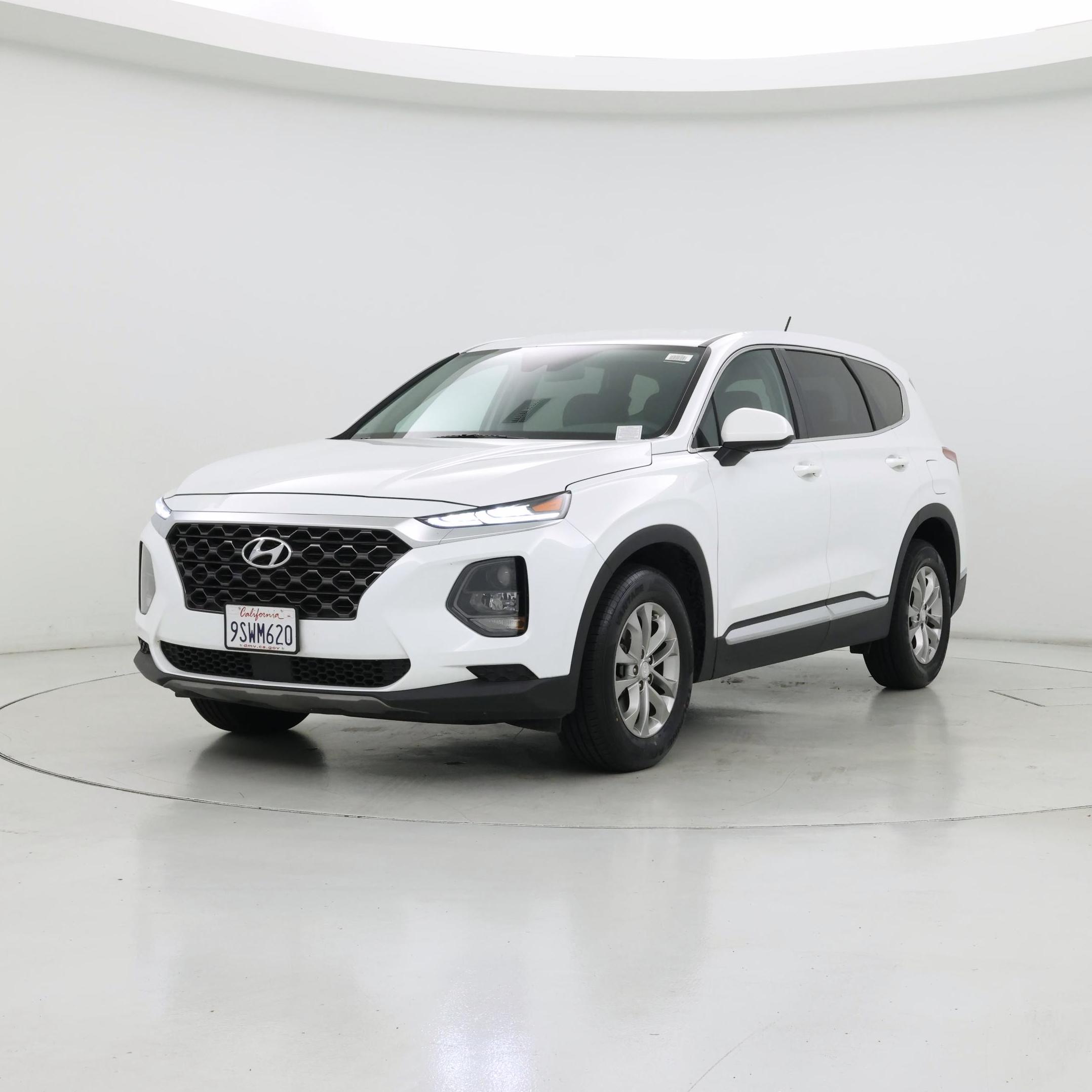 Thumbnail: 2020 Hyundai Santa Fe - 4