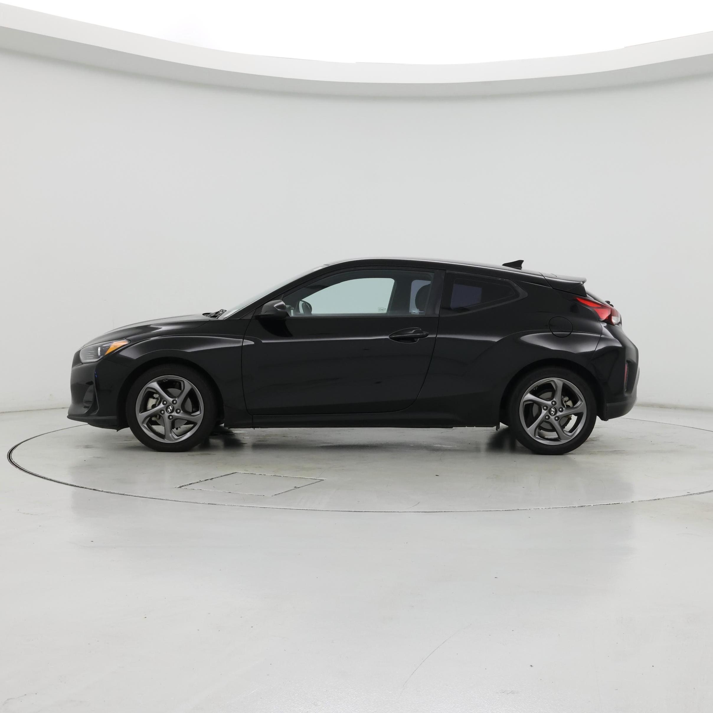 Thumbnail: 2020 Hyundai Veloster - 3