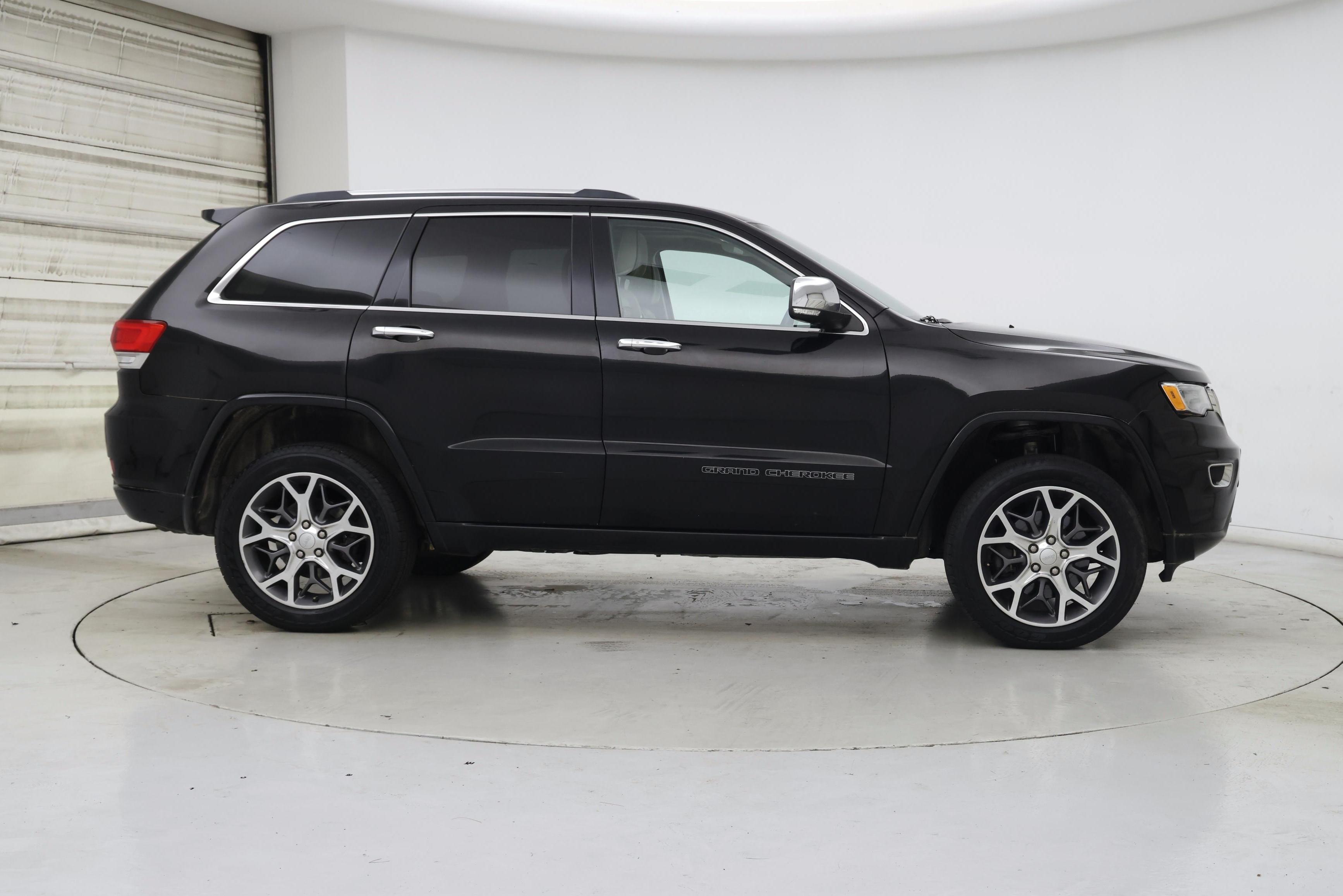 Thumbnail: 2020 Jeep Grand Cherokee - 7