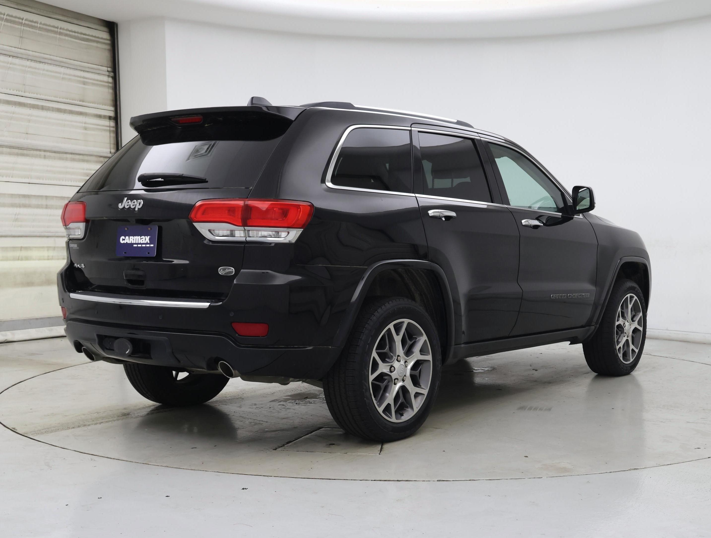 Thumbnail: 2020 Jeep Grand Cherokee - 8