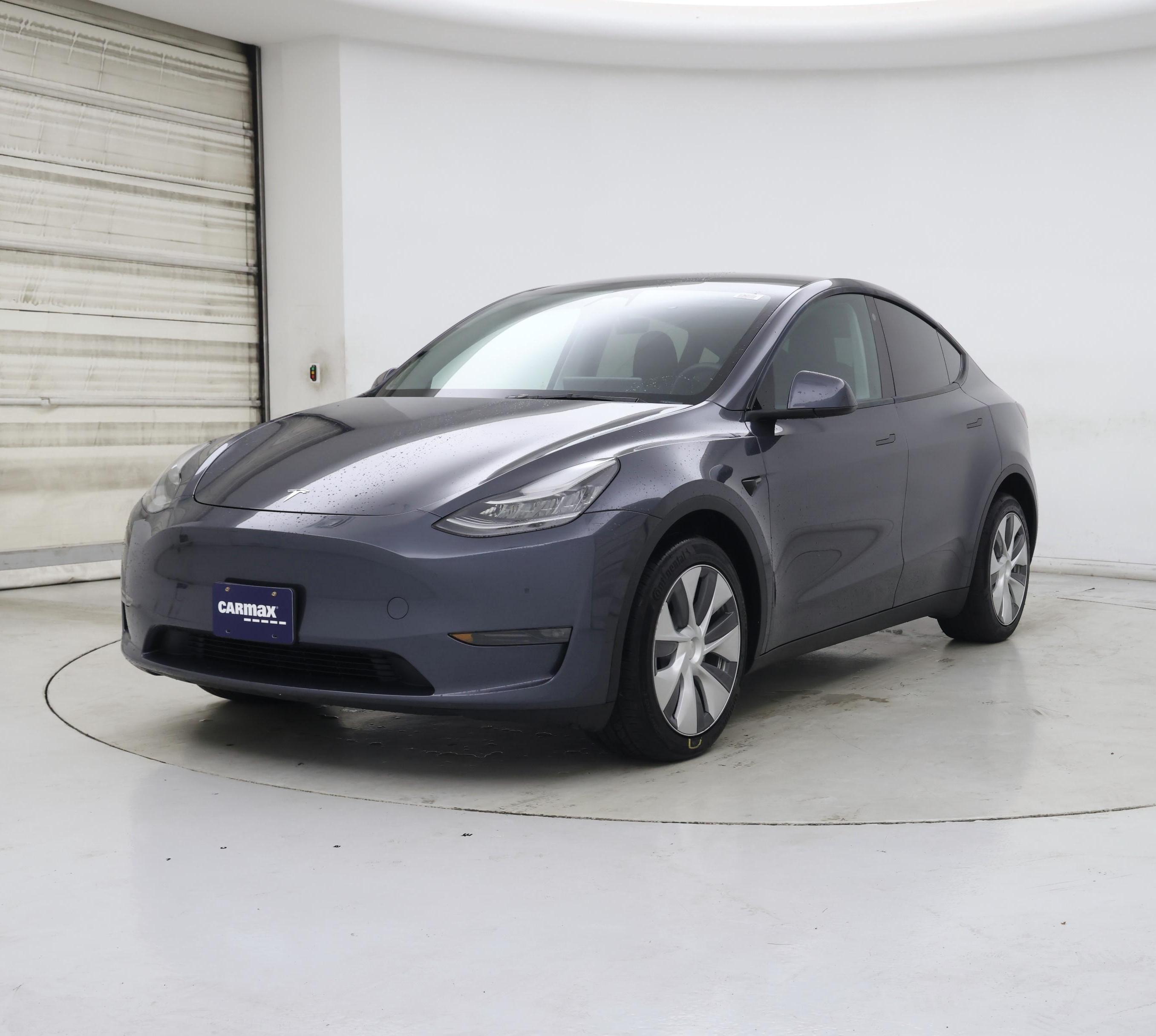 Thumbnail: 2023 Tesla Model Y - 4