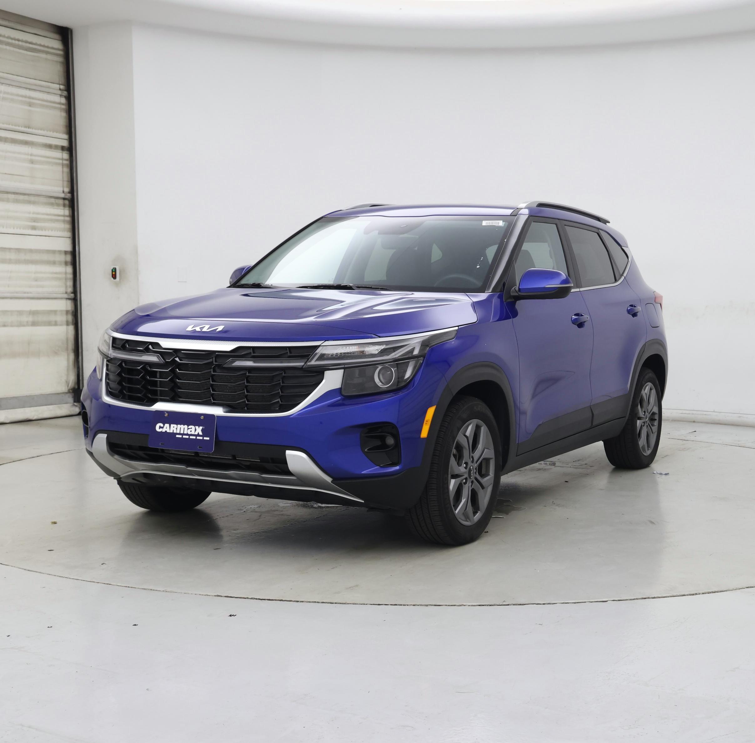 Thumbnail: 2024 Kia Seltos - 4