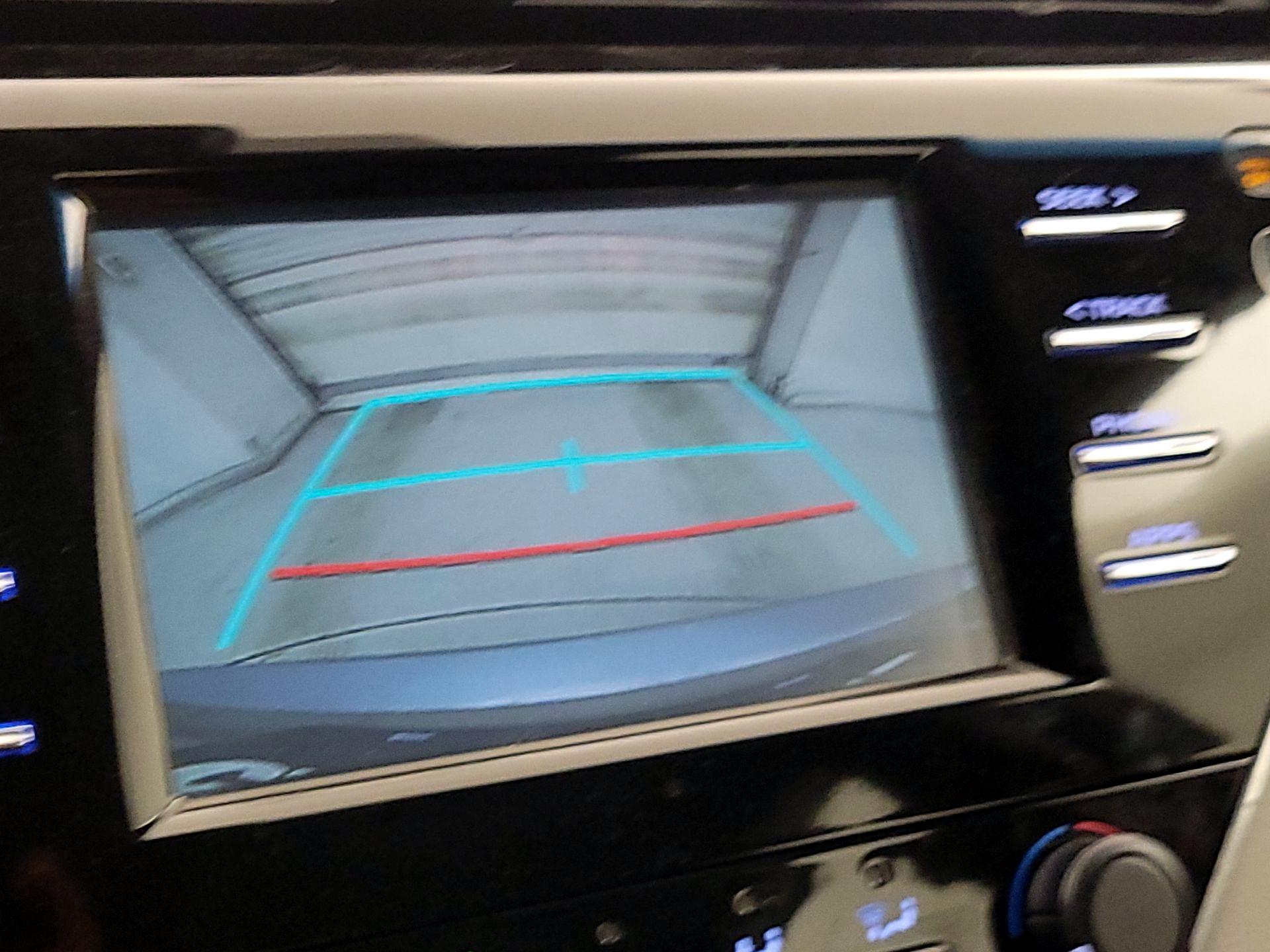 Thumbnail: 2018 Toyota Camry - 12