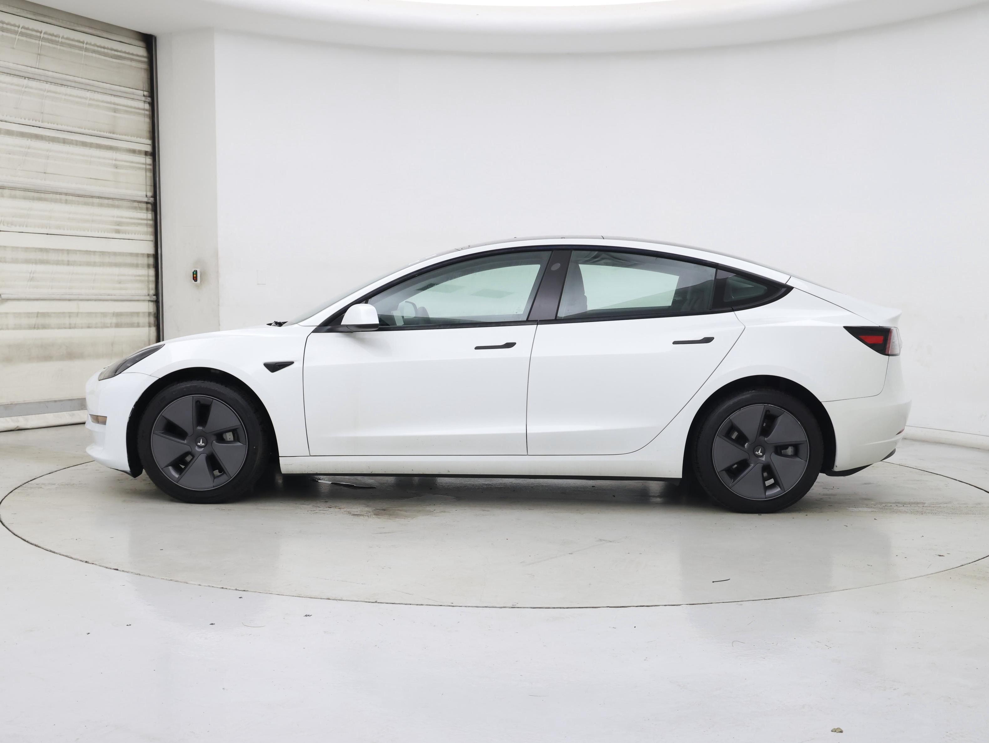 Thumbnail: 2023 Tesla Model 3 - 3