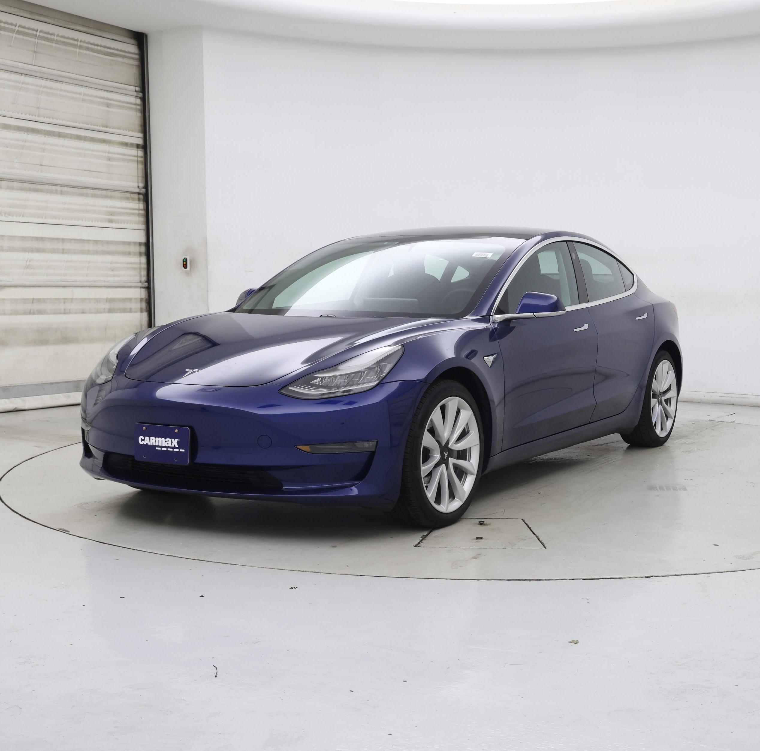 Thumbnail: 2019 Tesla Model 3 - 4