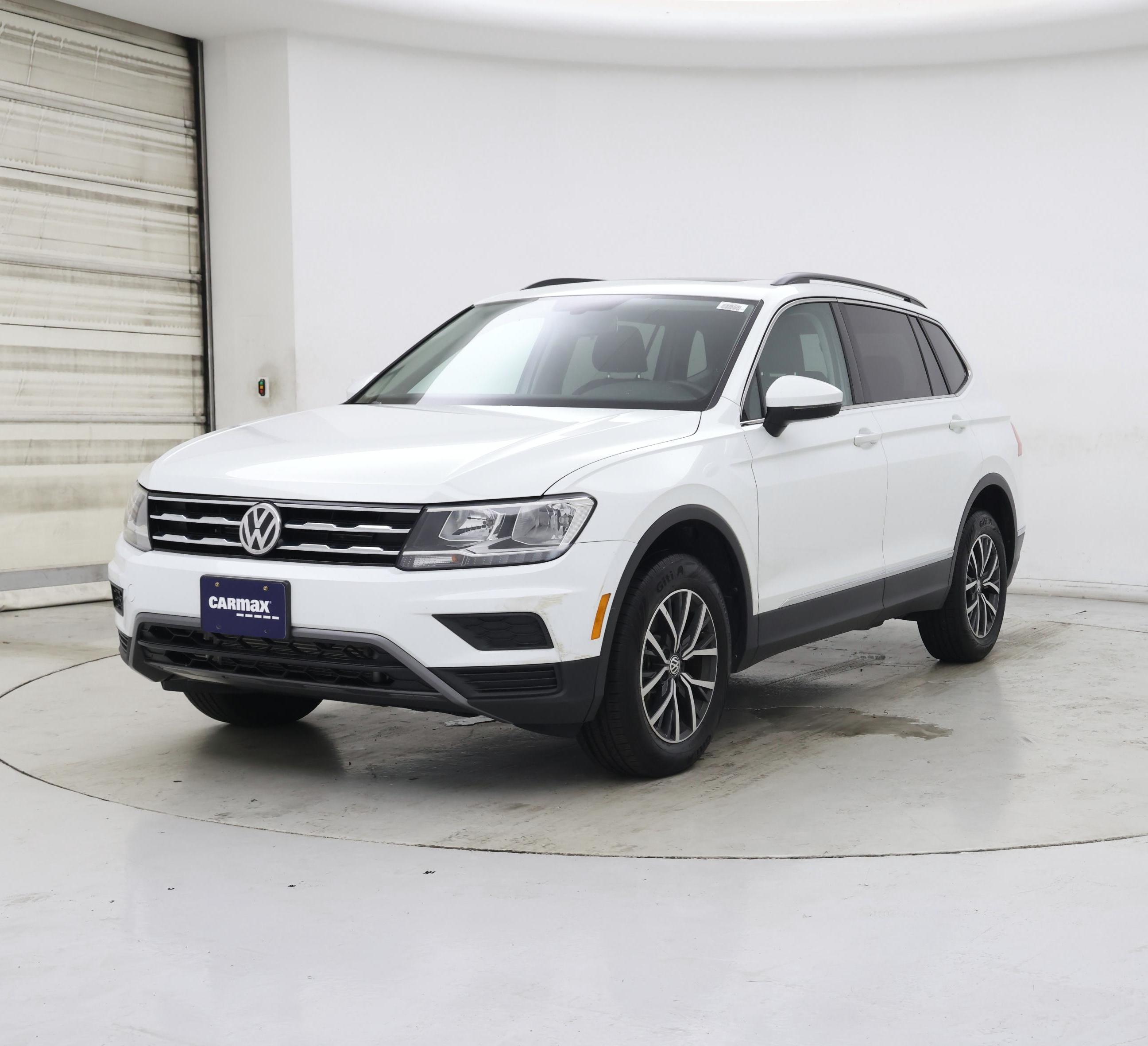 Thumbnail: 2020 Volkswagen Tiguan - 4