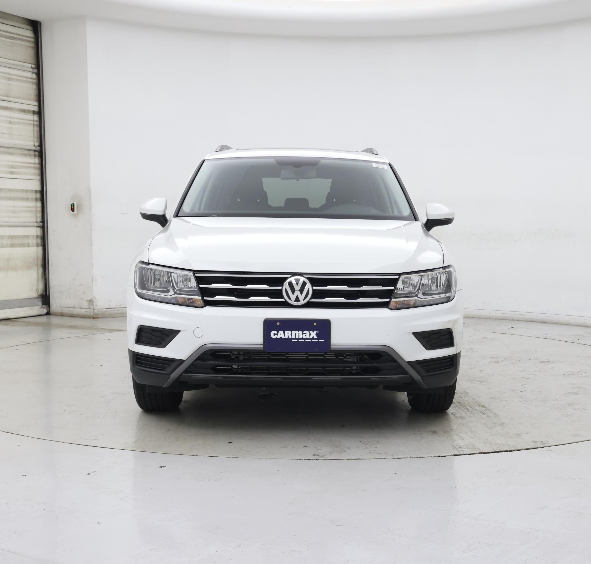 Thumbnail: 2020 Volkswagen Tiguan - 5