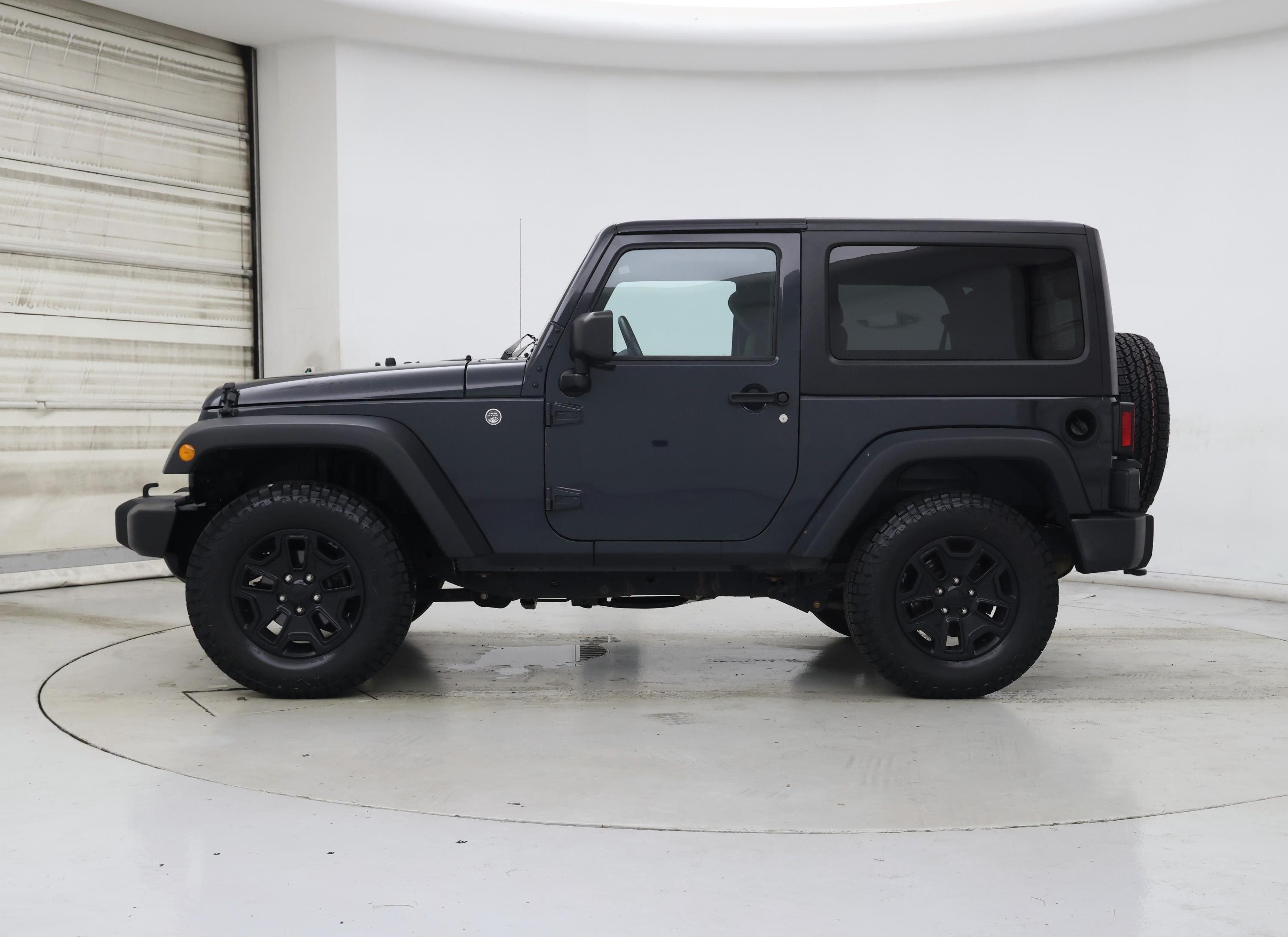 Thumbnail: 2017 Jeep Wrangler - 3