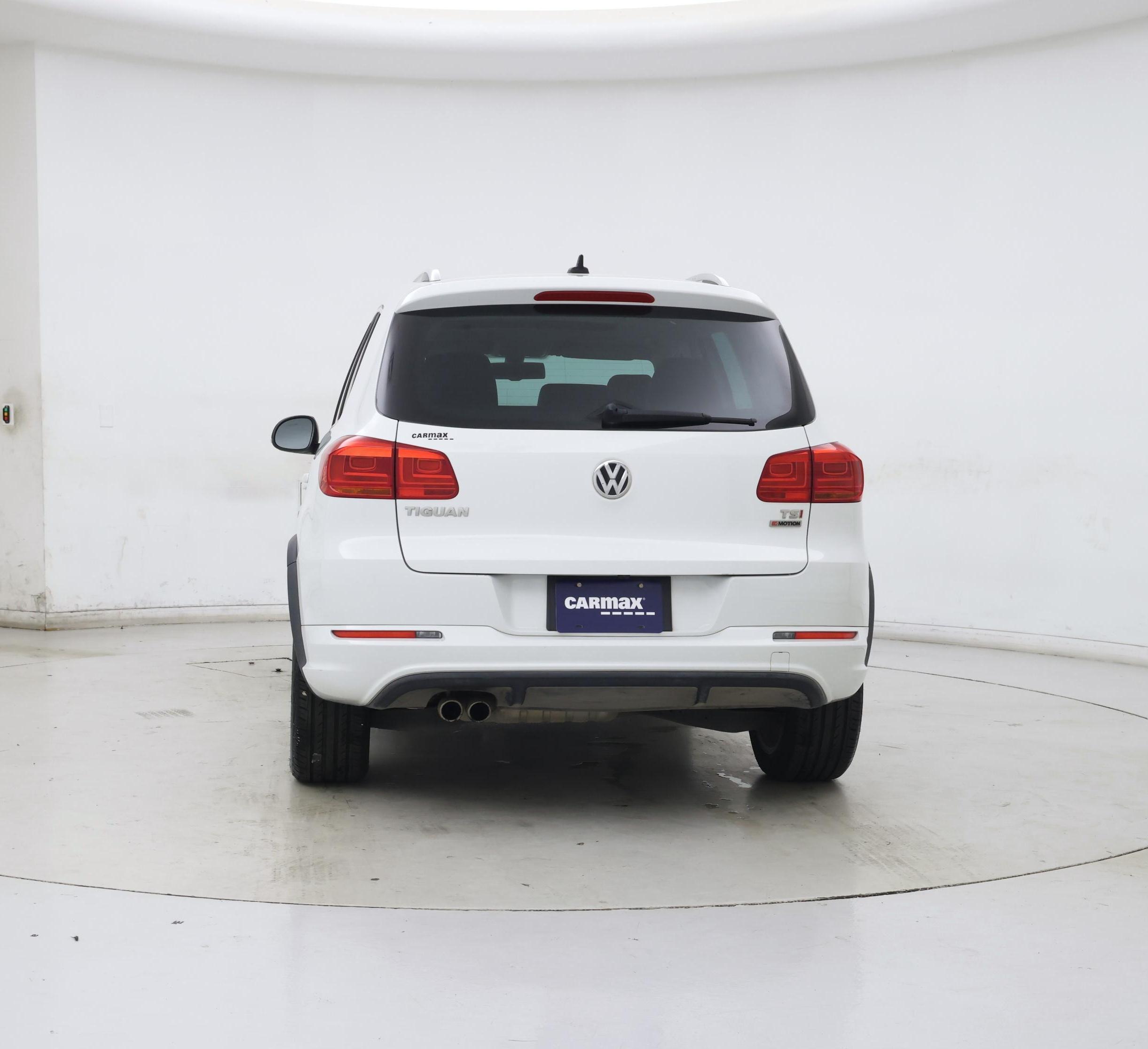Thumbnail: 2017 Volkswagen Tiguan - 6