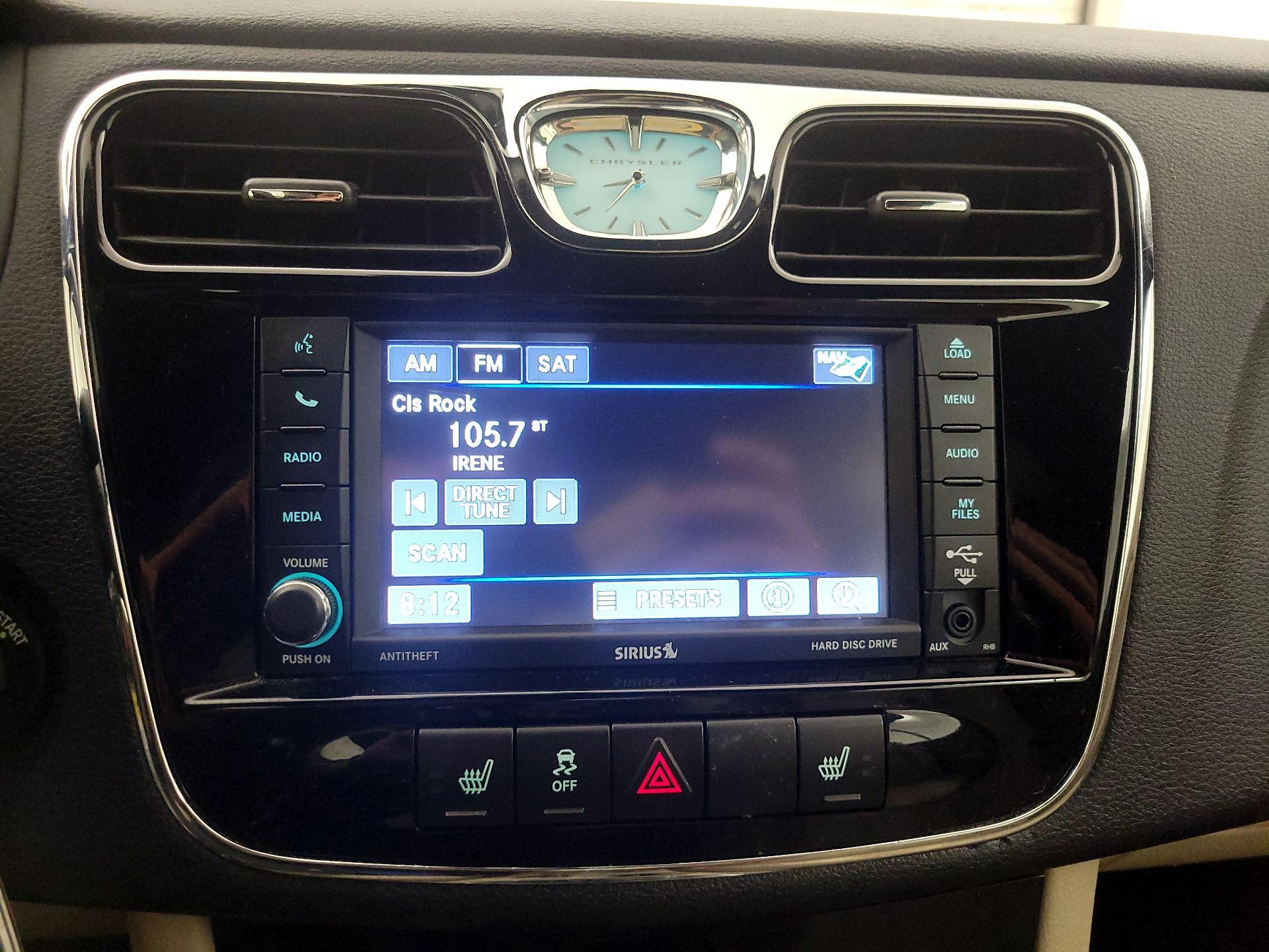 Thumbnail: 2014 Chrysler 200 - 12