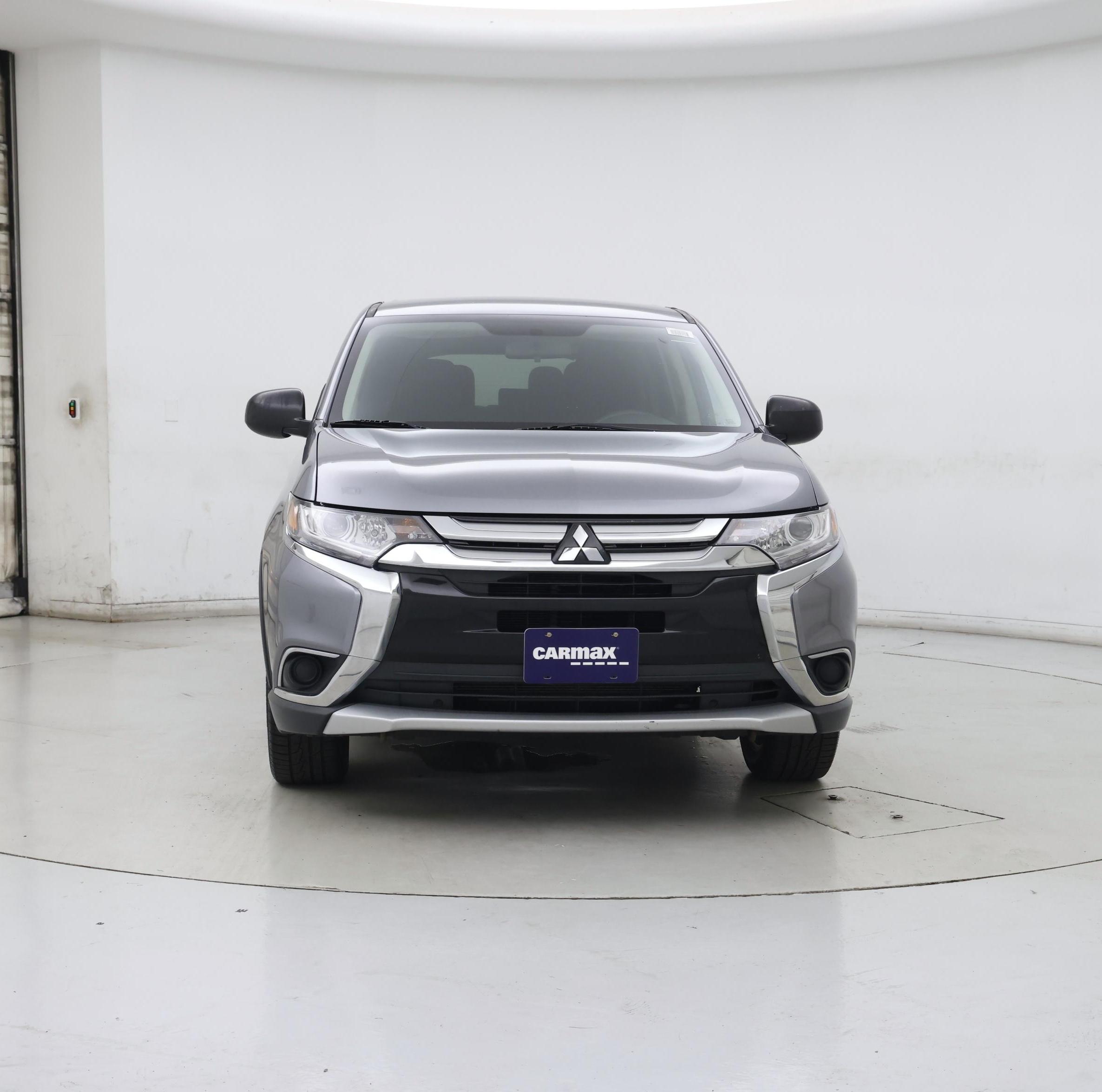 Thumbnail: 2018 Mitsubishi Outlander - 5
