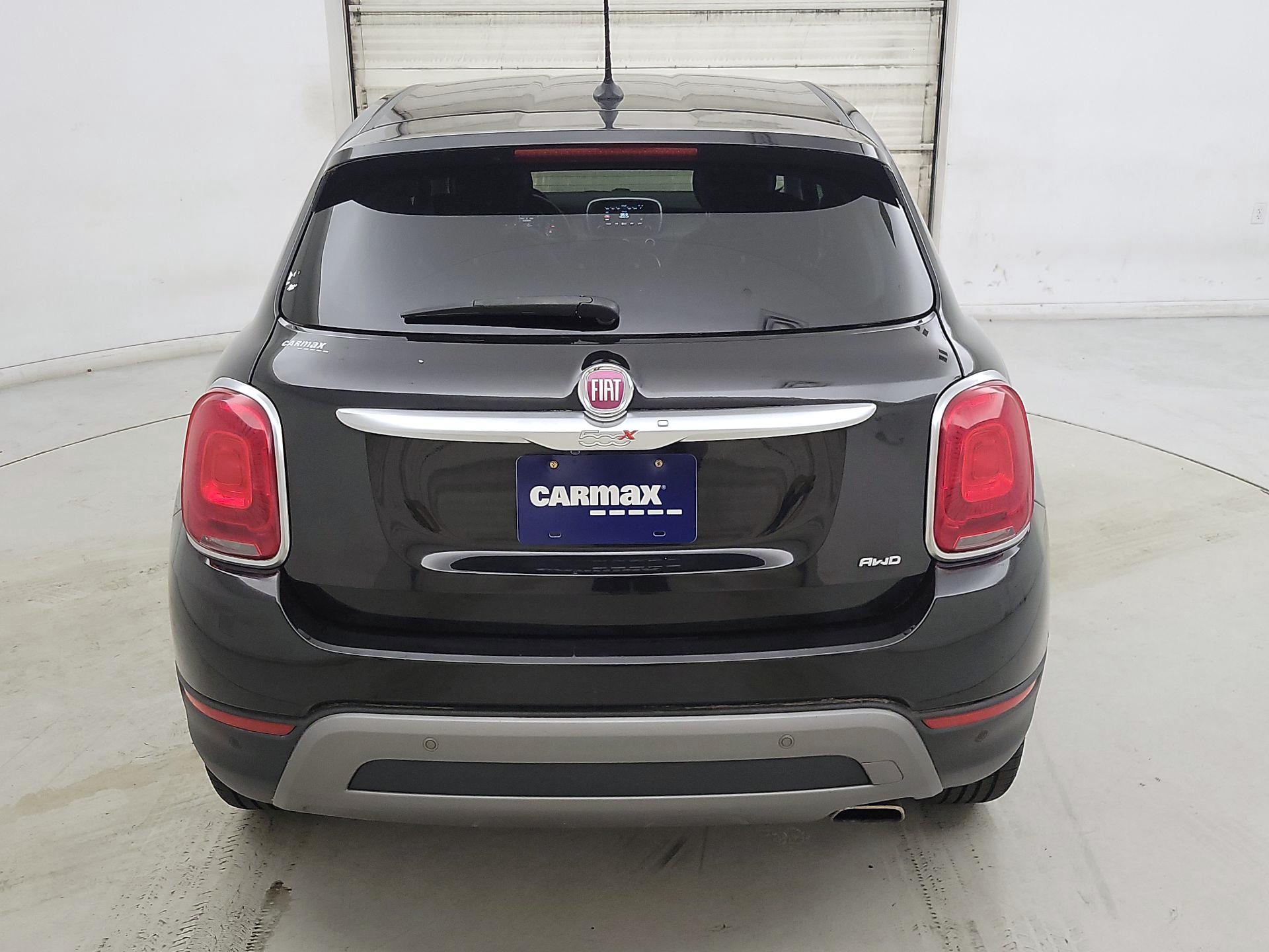 Thumbnail: 2016 Fiat 500X - 6