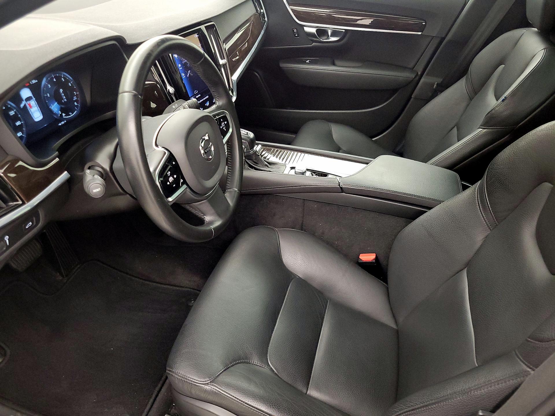 Thumbnail: 2020 Volvo S90 - 11