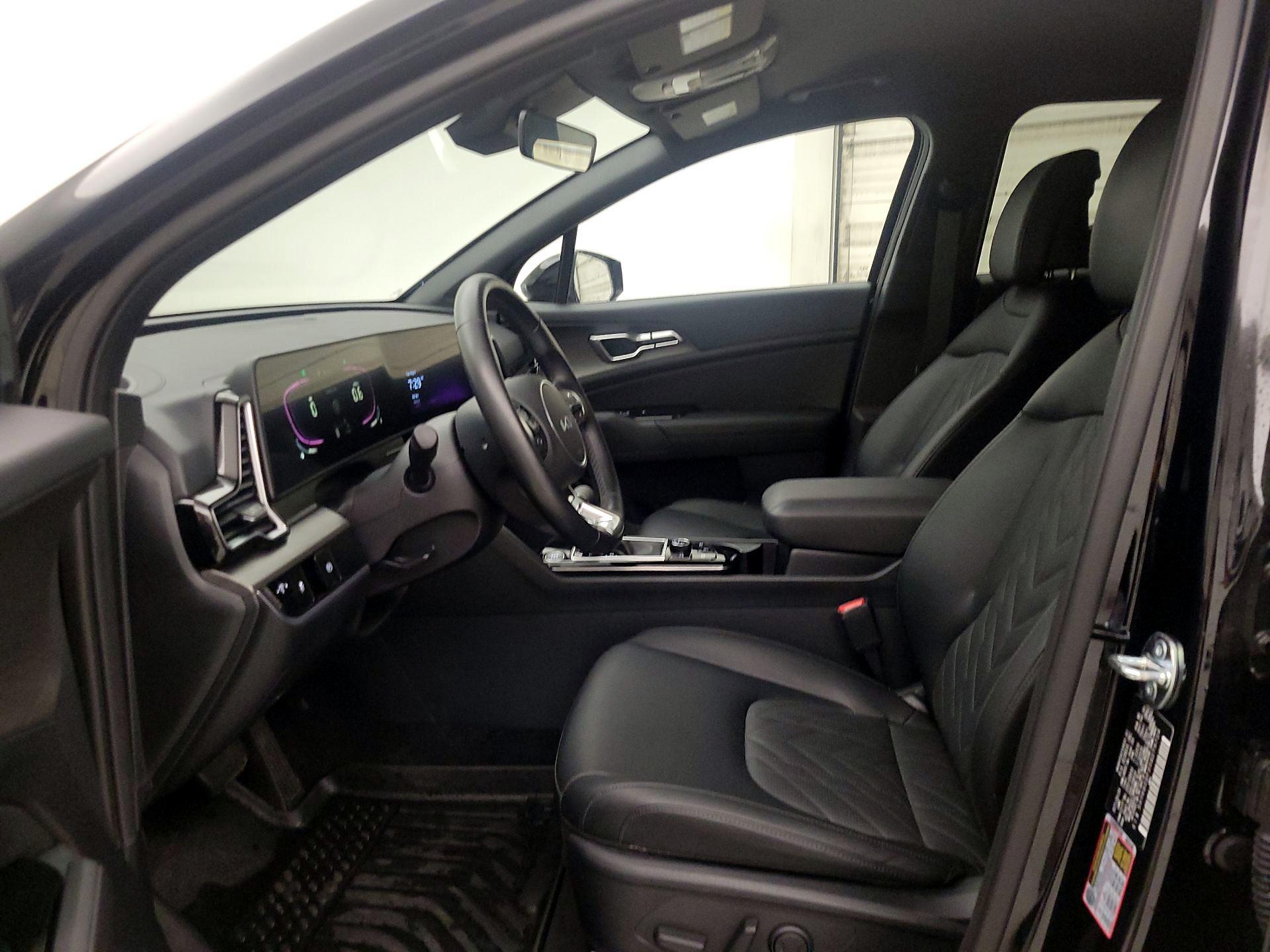 Thumbnail: 2025 Kia Sportage - 11