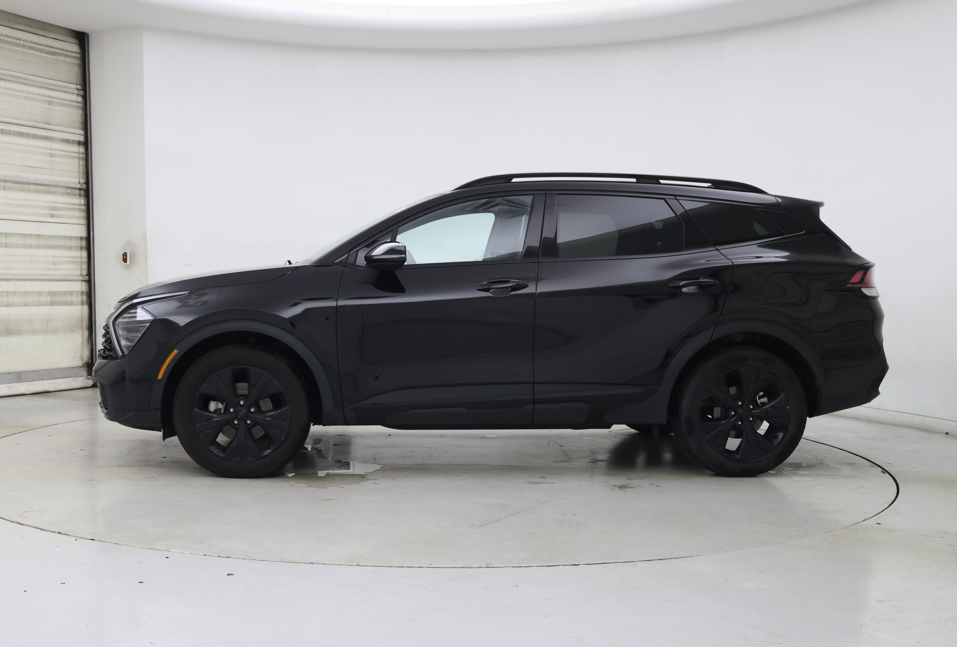 Thumbnail: 2025 Kia Sportage - 3