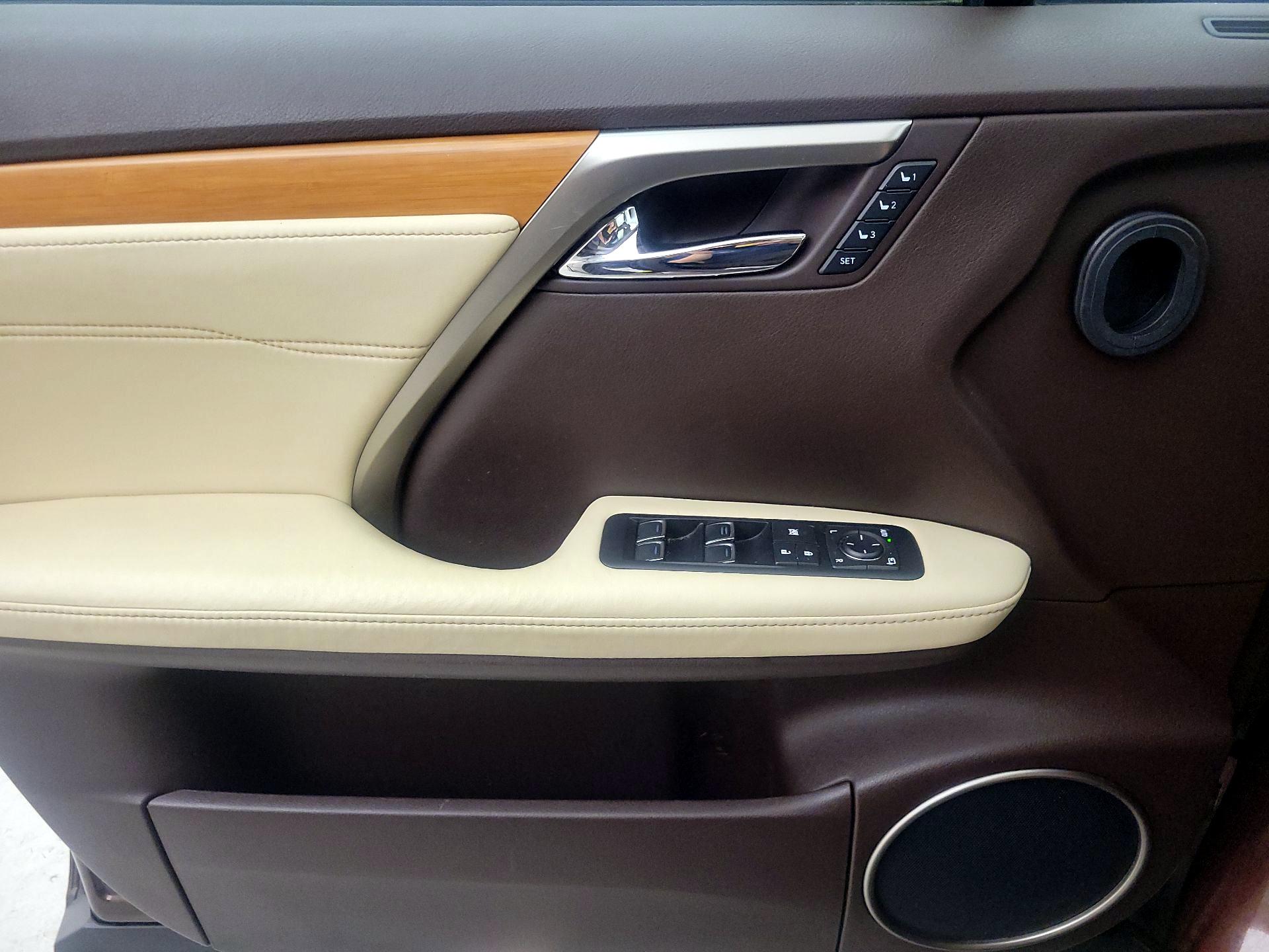 Thumbnail: 2016 Lexus RX - 12