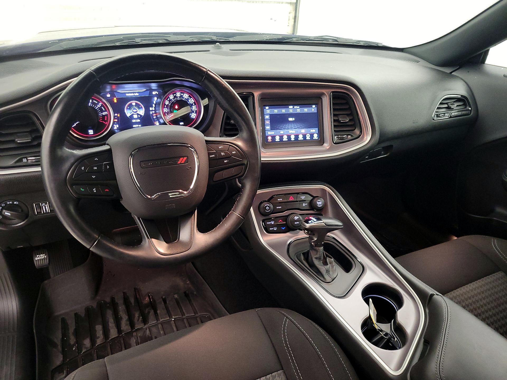 Thumbnail: 2020 Dodge Challenger - 9
