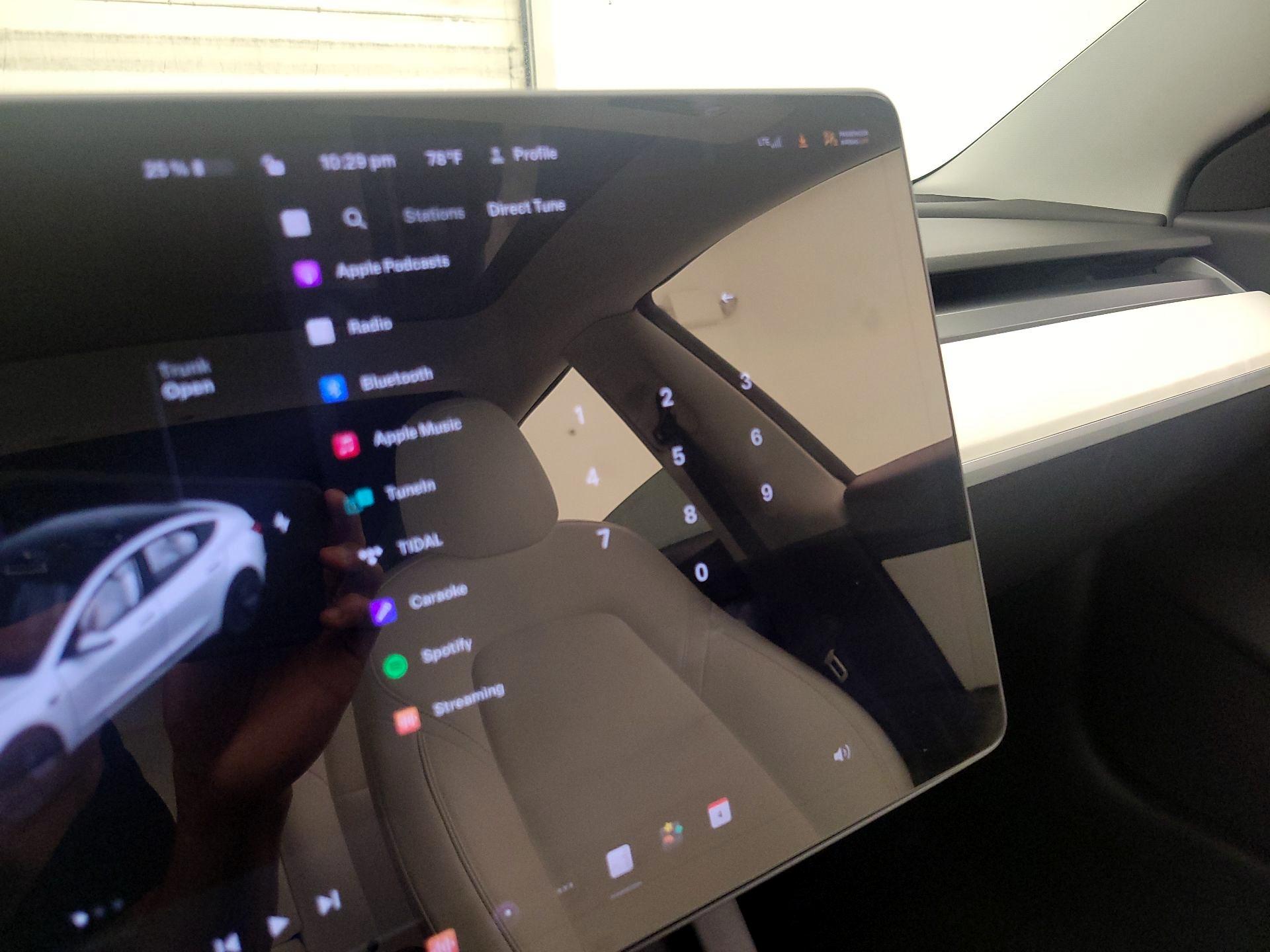 Thumbnail: 2021 Tesla Model 3 - 15