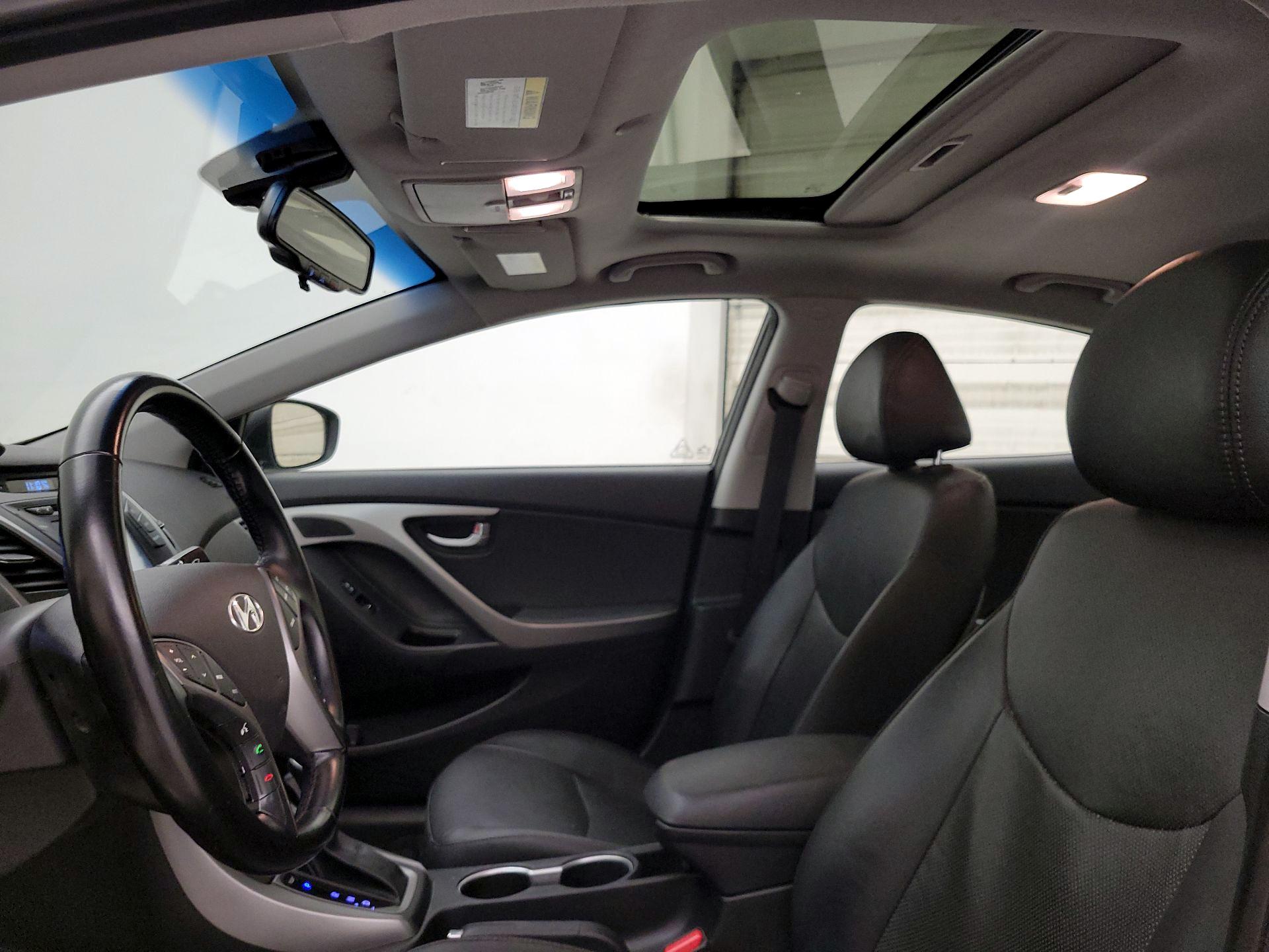 Thumbnail: 2015 Hyundai Elantra - 19