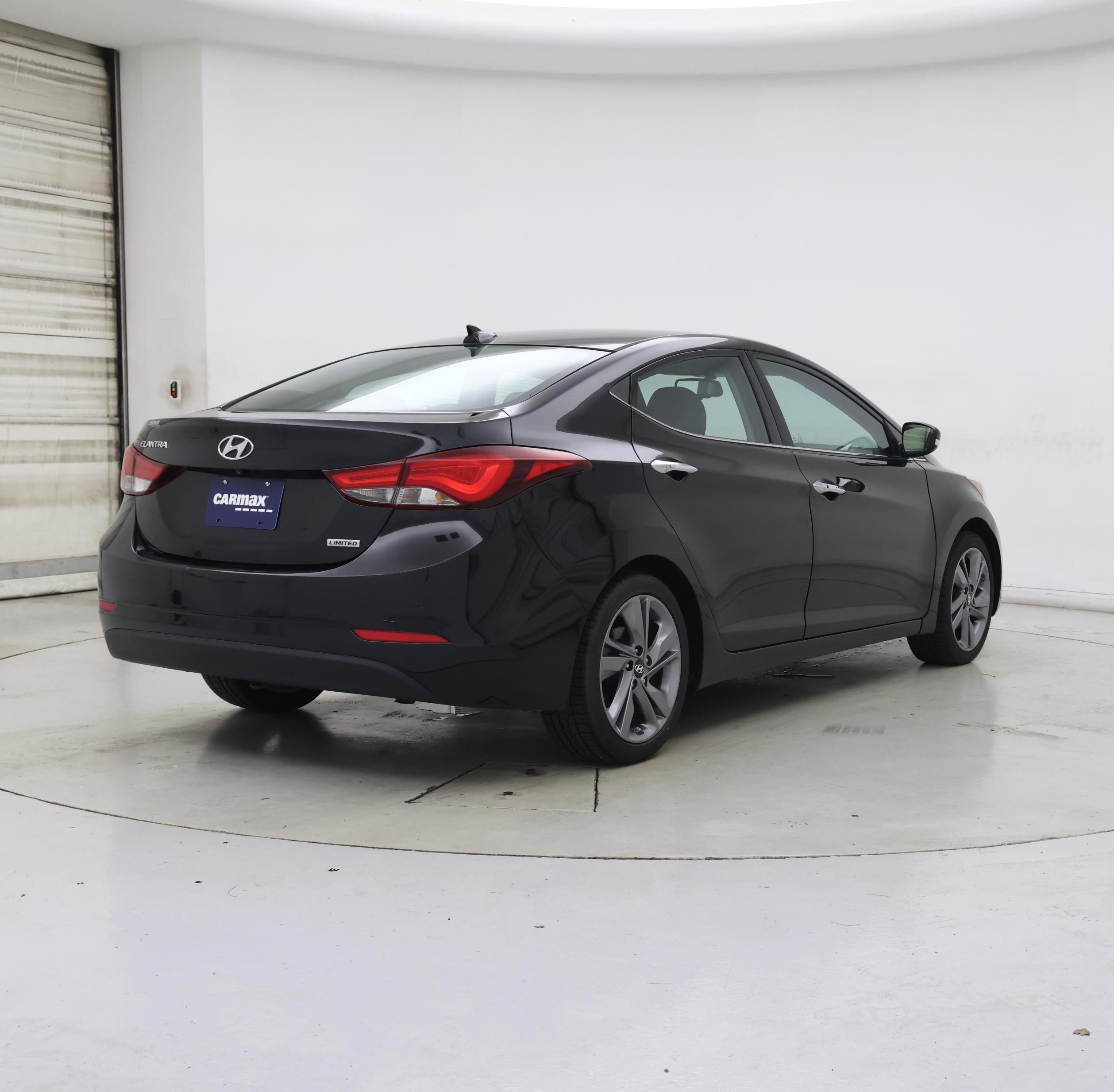 Thumbnail: 2015 Hyundai Elantra - 8