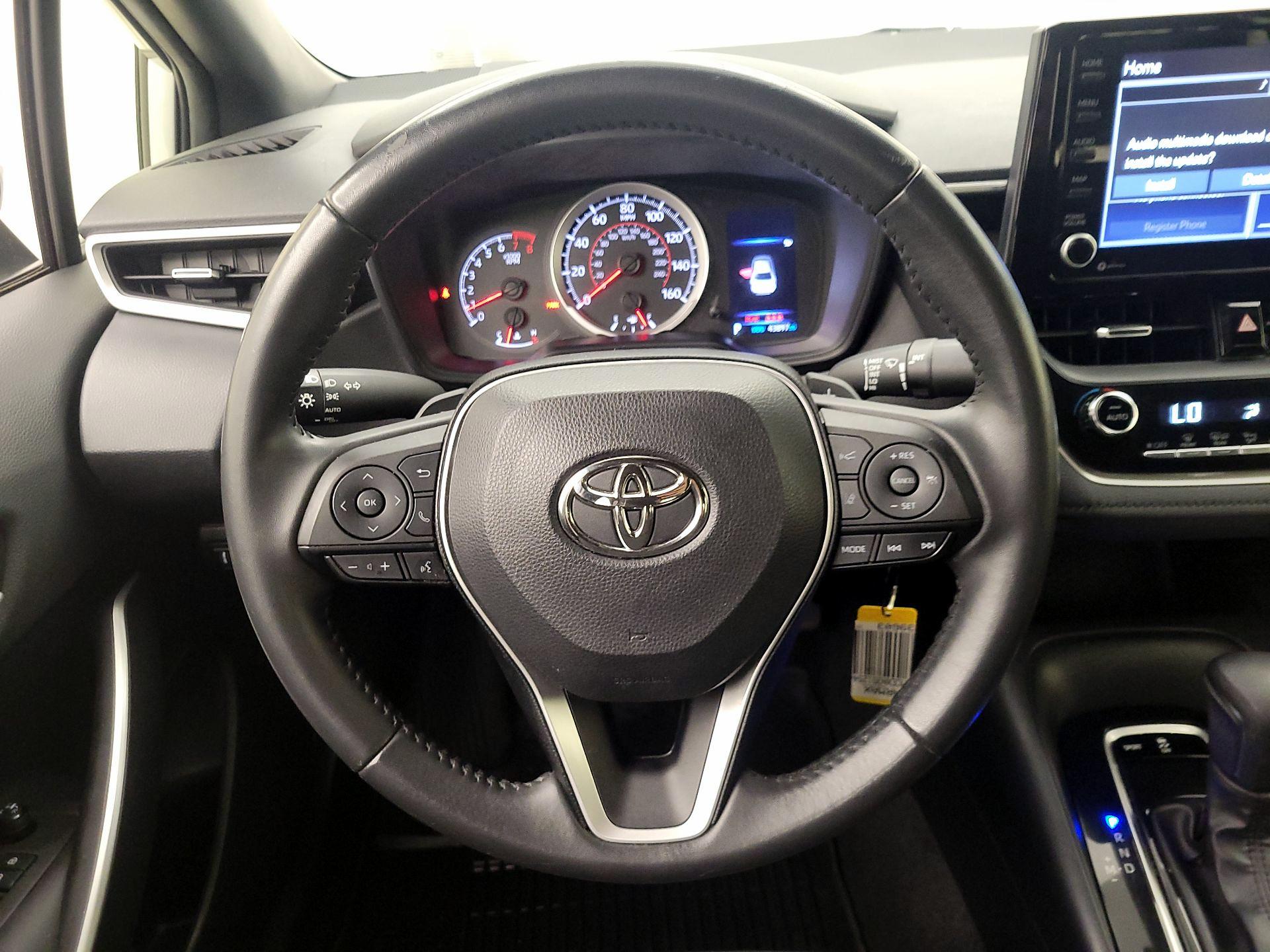 Thumbnail: 2022 Toyota Corolla - 10