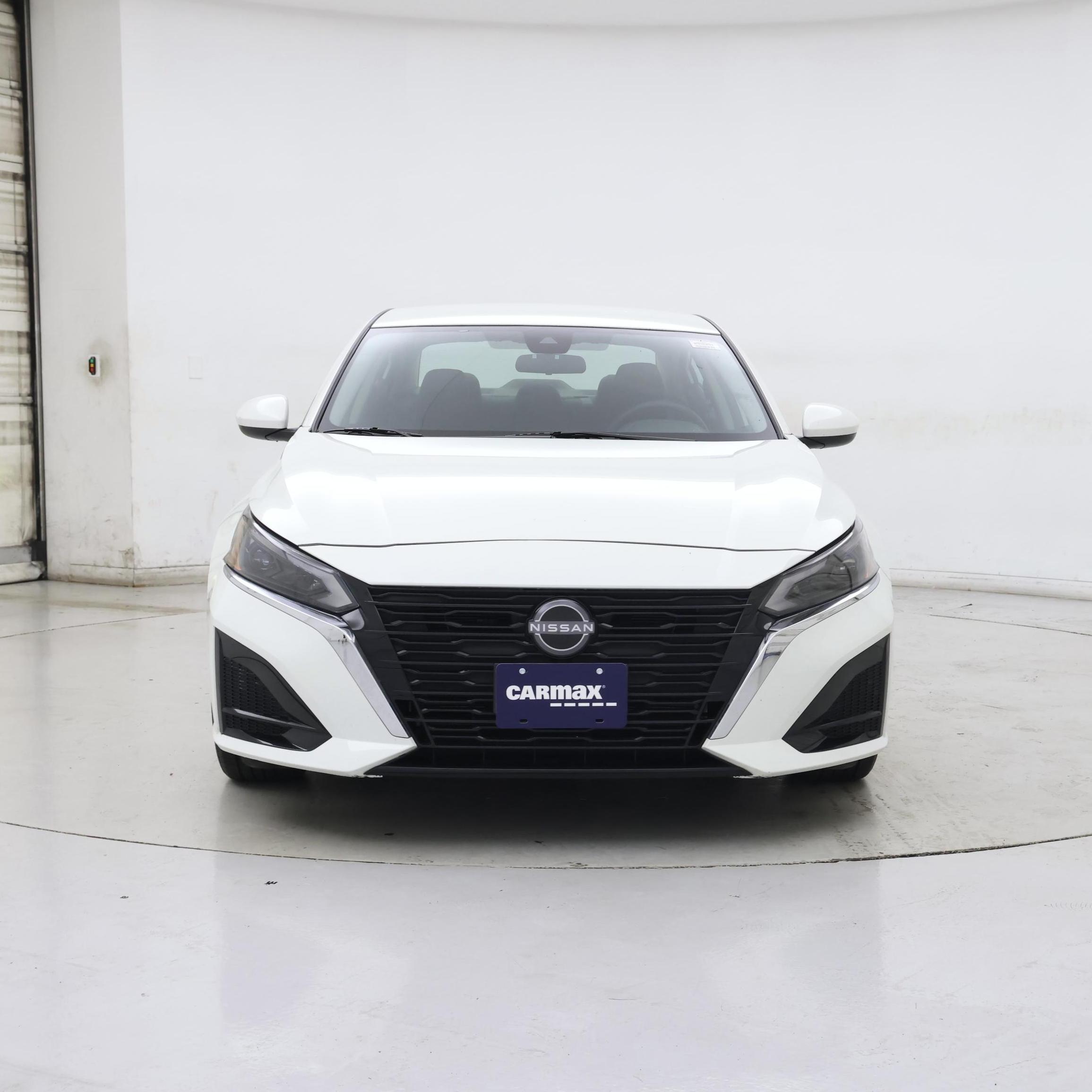 Thumbnail: 2023 Nissan Altima - 5