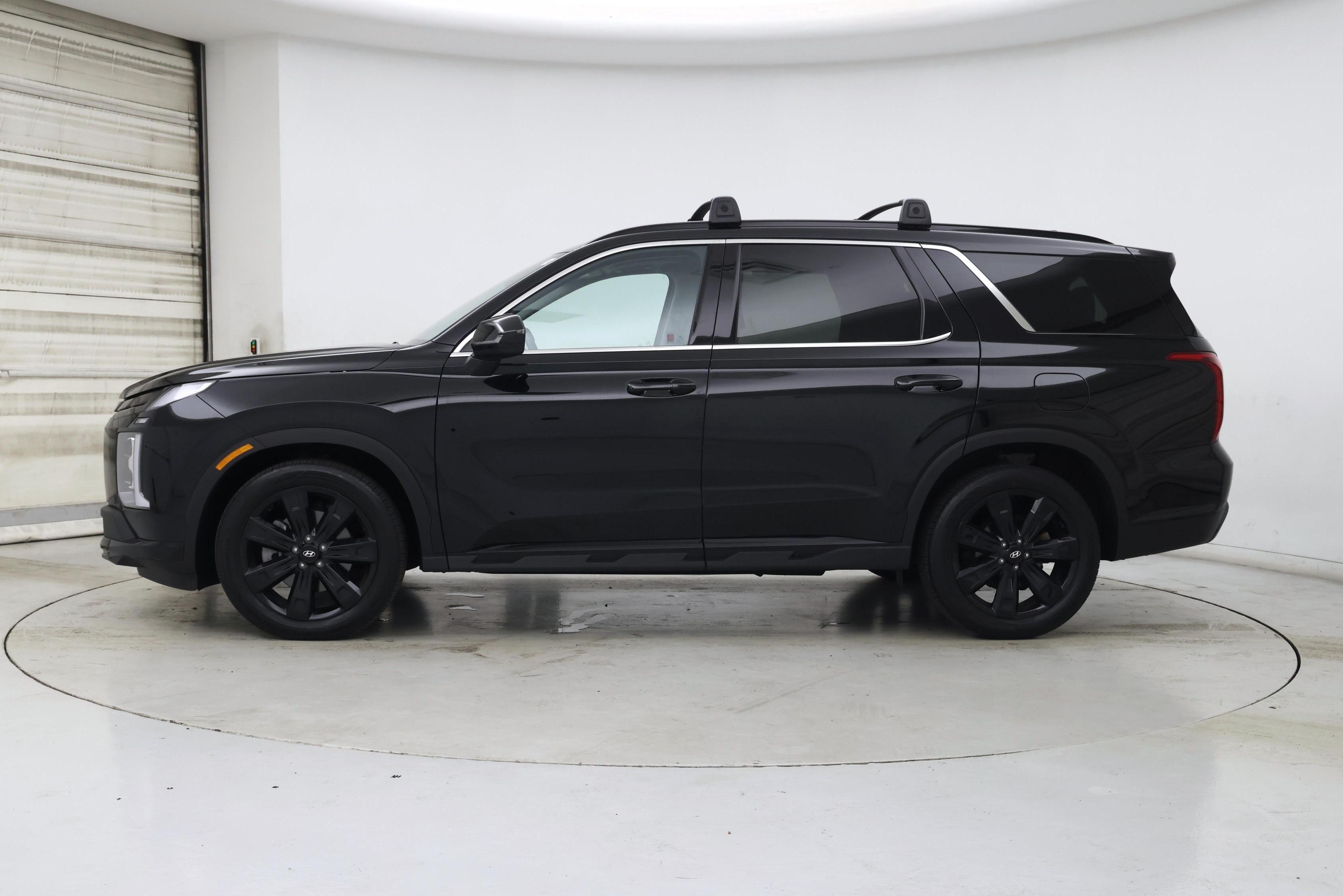 Thumbnail: 2023 Hyundai Palisade - 3