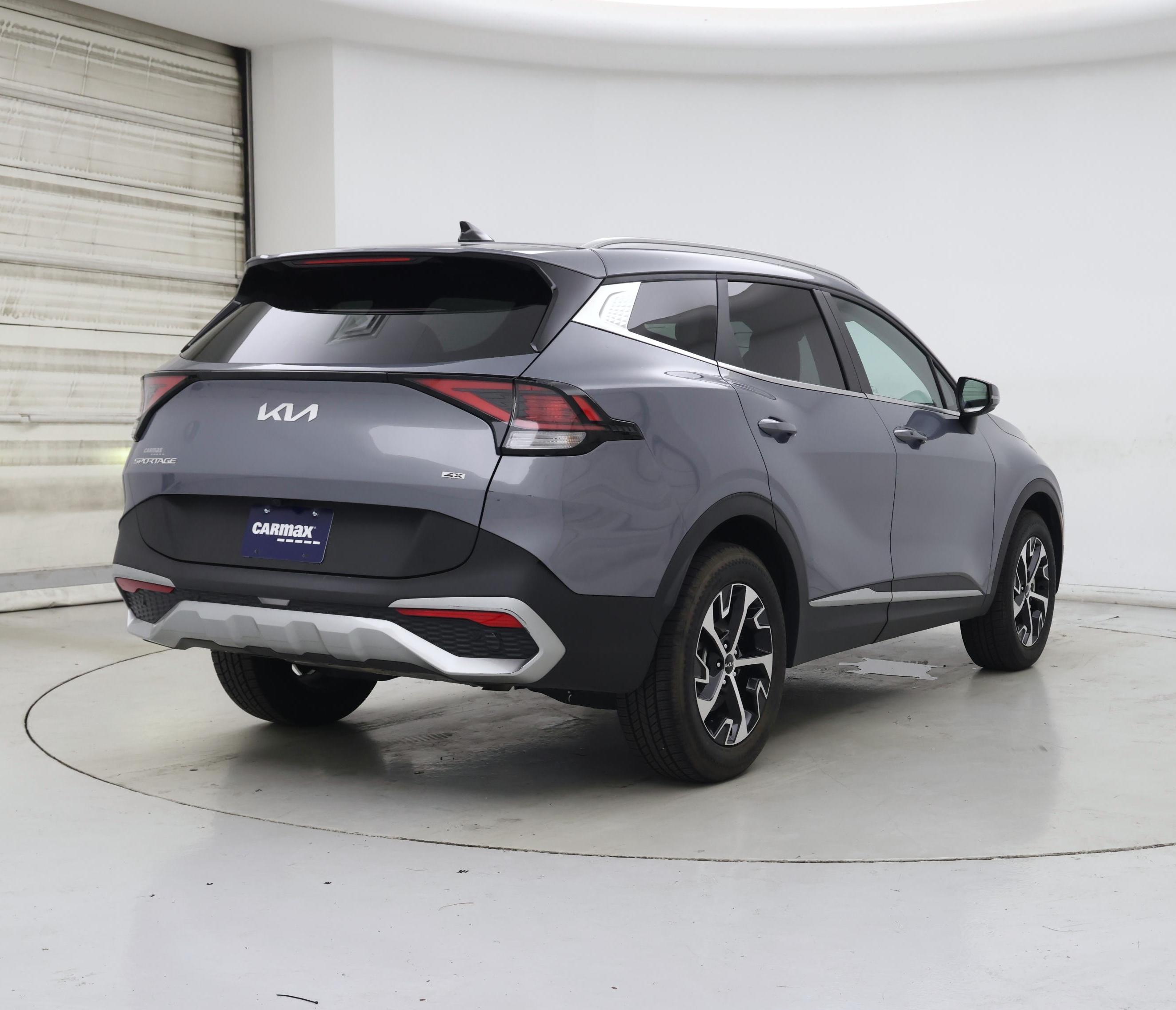 Thumbnail: 2023 Kia Sportage - 8