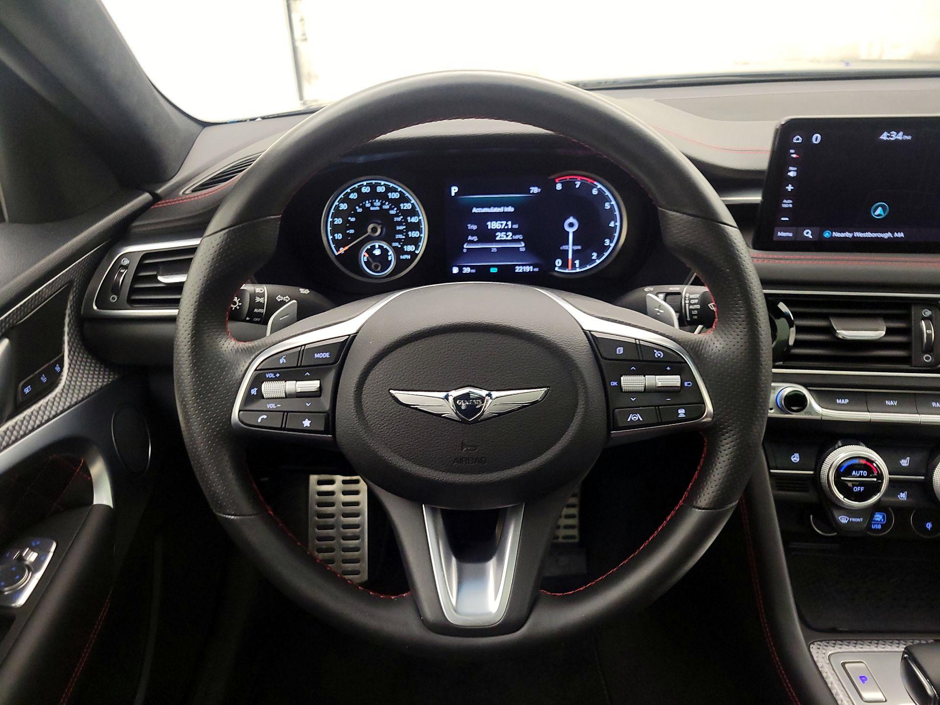 Thumbnail: 2023 Genesis G70 - 10