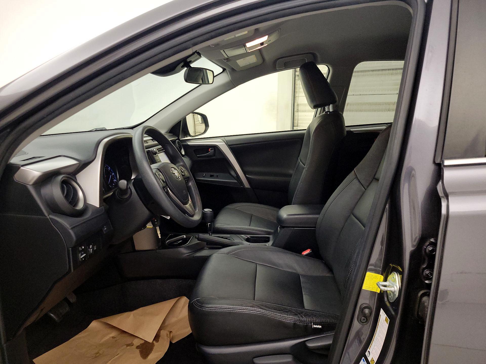 Thumbnail: 2017 Toyota RAV4 - 11