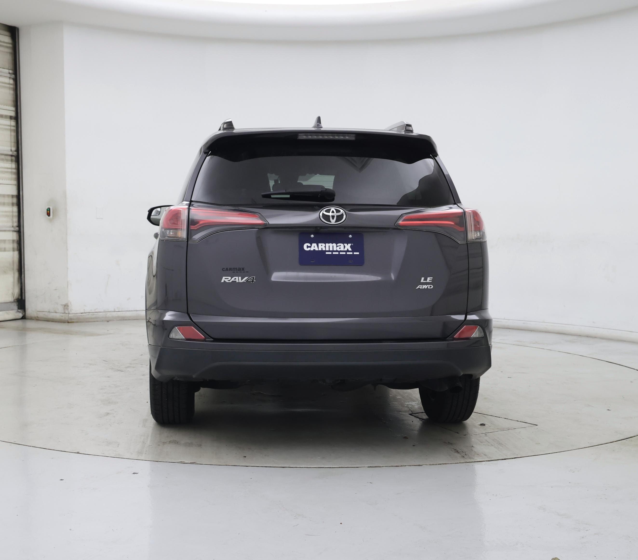 Thumbnail: 2017 Toyota RAV4 - 6