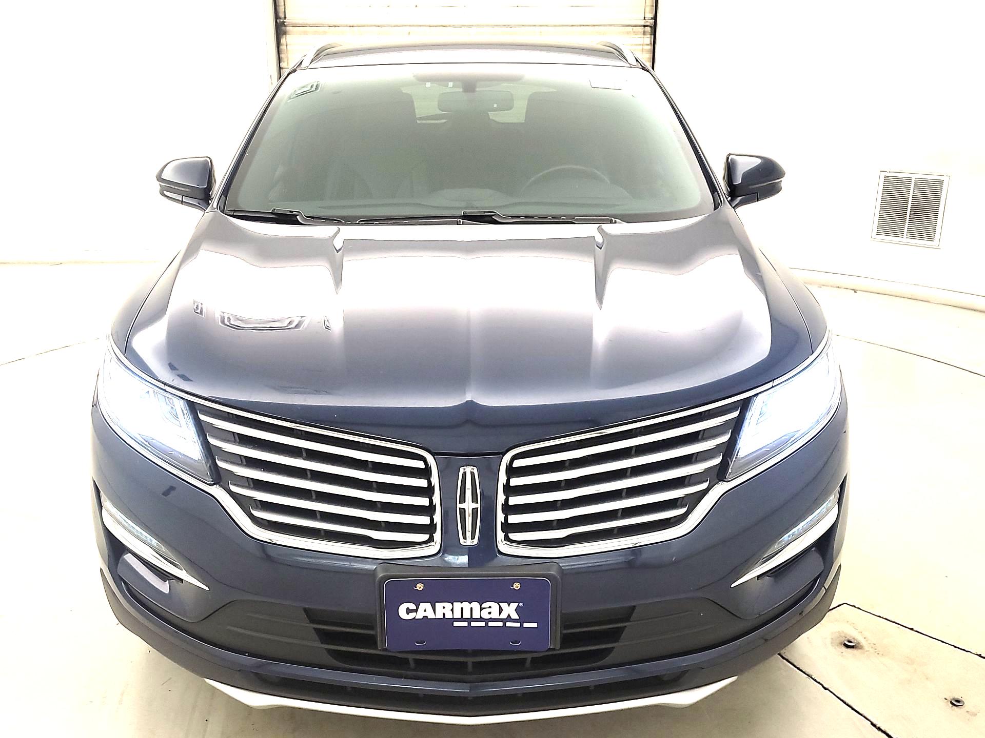 Thumbnail: 2015 Lincoln MKC - 2