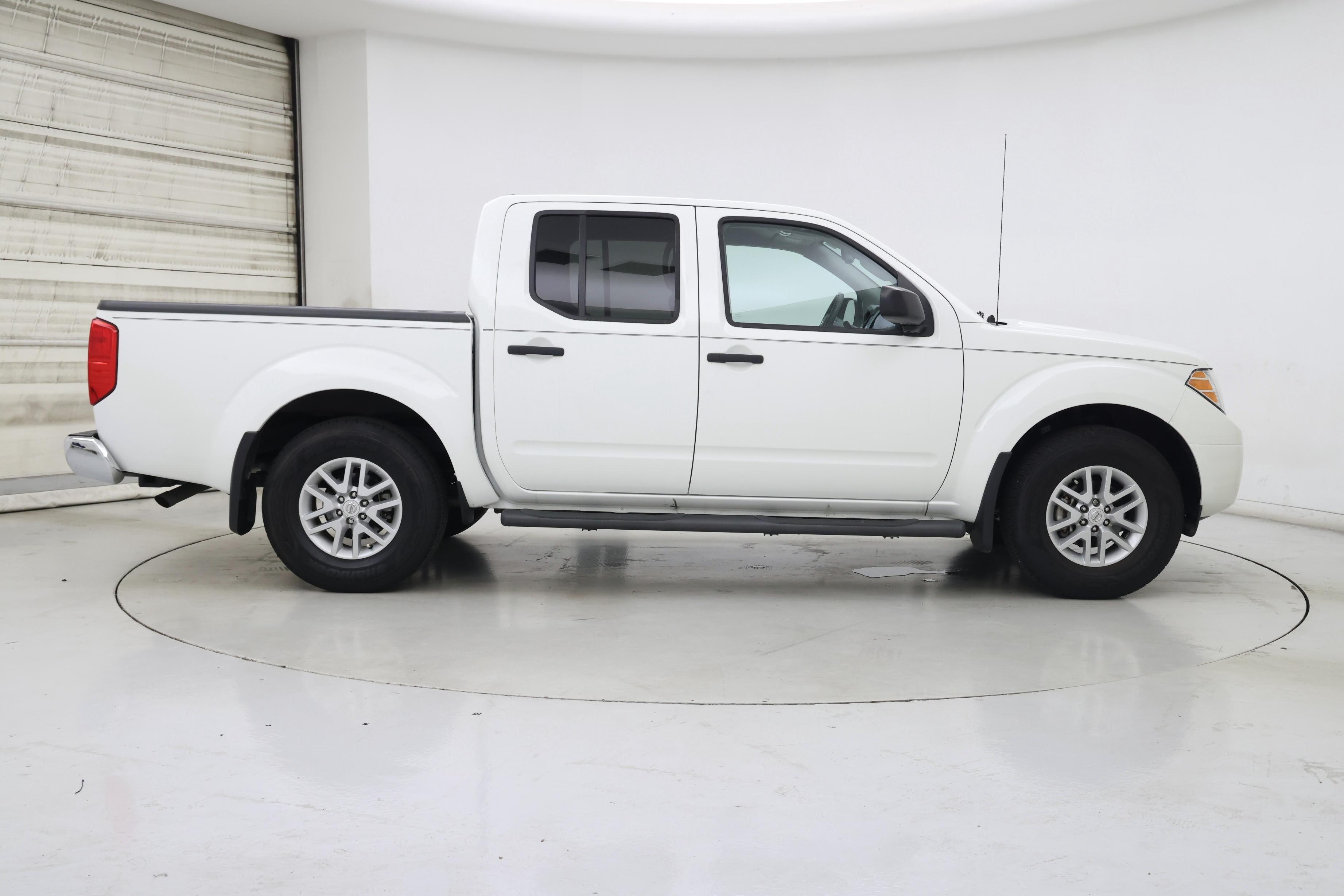 Thumbnail: 2021 Nissan Frontier - 7