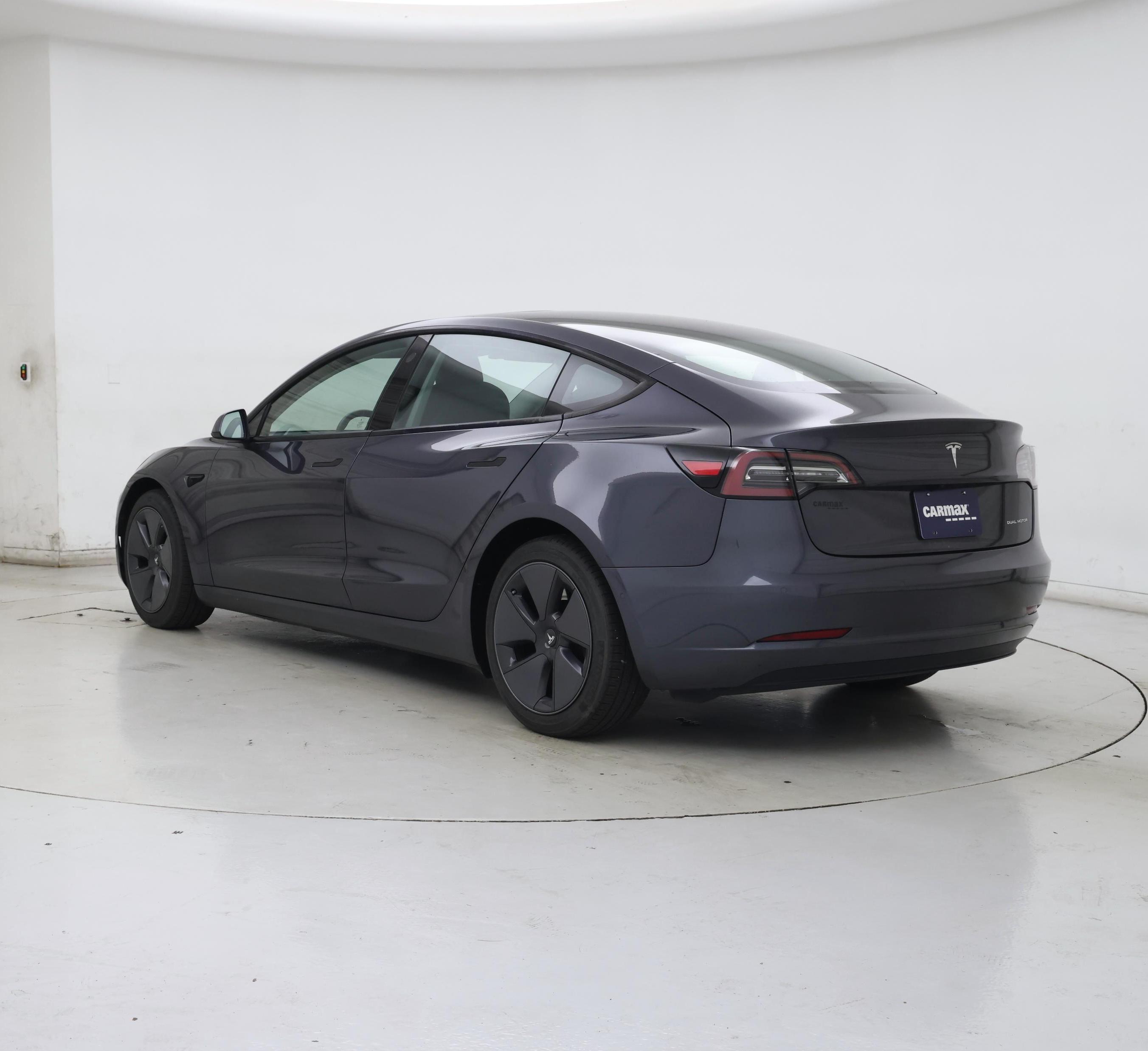 Thumbnail: 2021 Tesla Model 3 - 2
