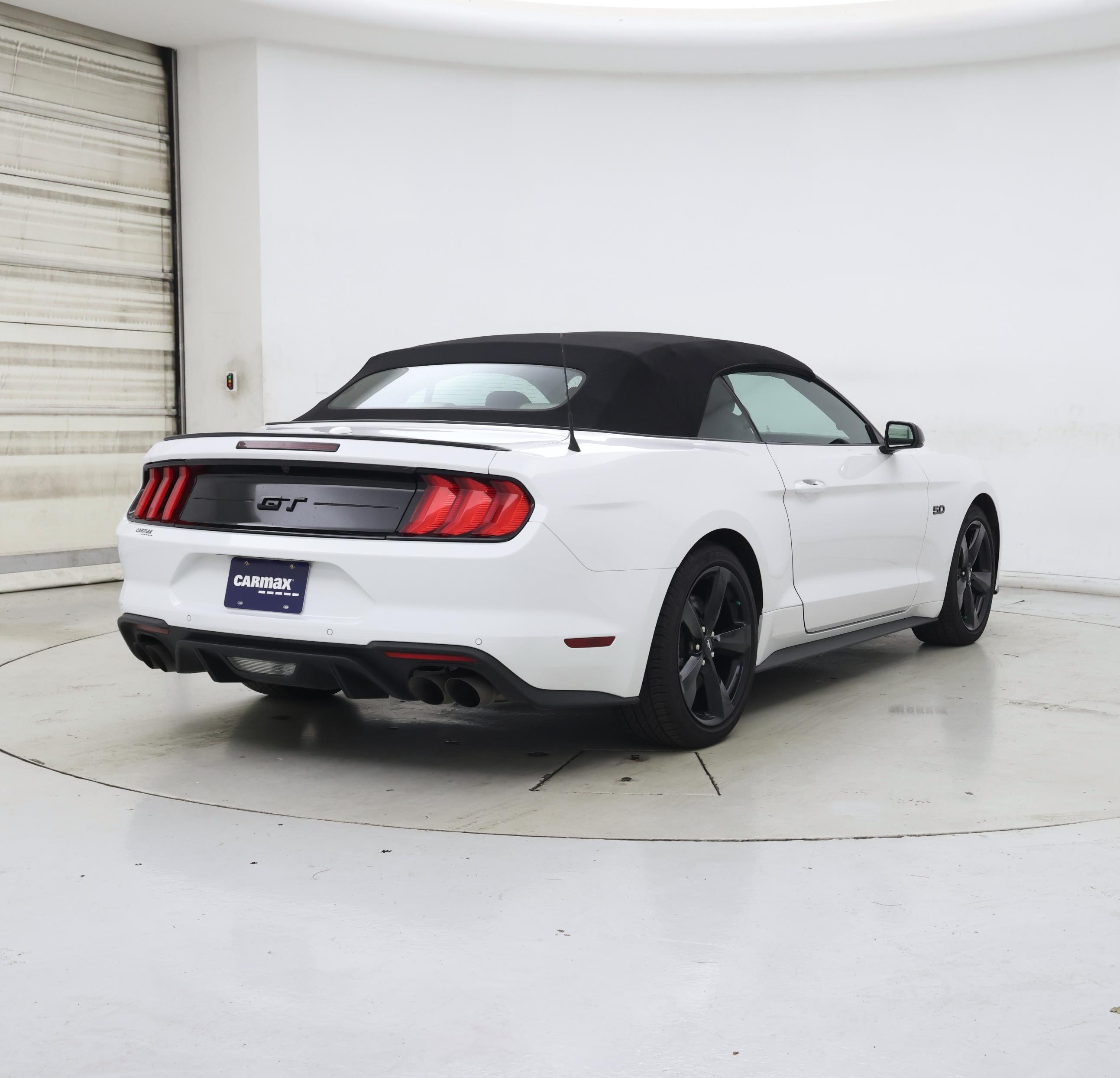 Thumbnail: 2021 Ford Mustang - 8